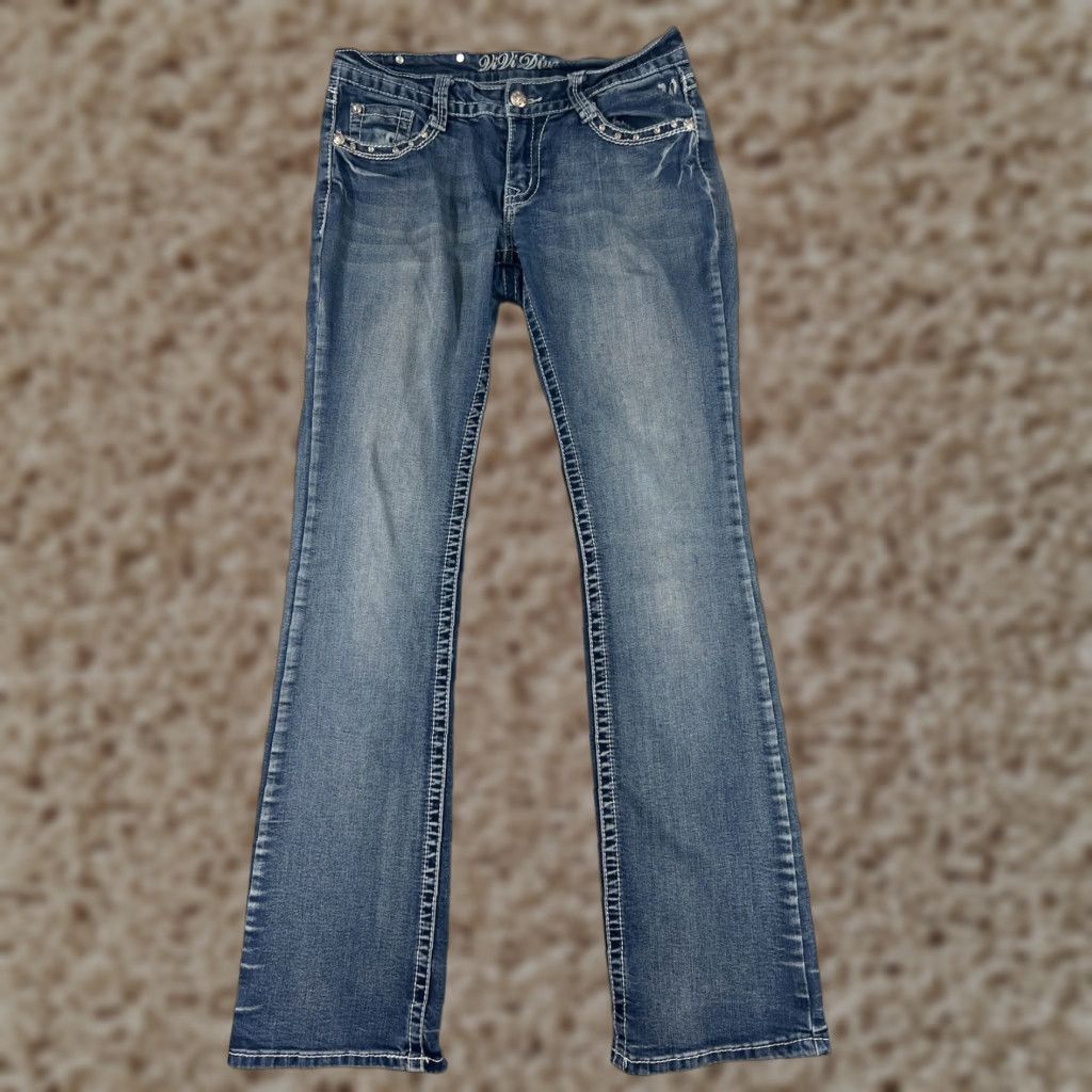 Vintage Vi Vi Diva Jeans Women 8 Blue Denim Bootcut Mid Rise Regular Inseam 32 5-Pocket Embroidered Cotton Blend Vintage? No. Size 30" / US 8 / IT 44 - 1 Thumbnail