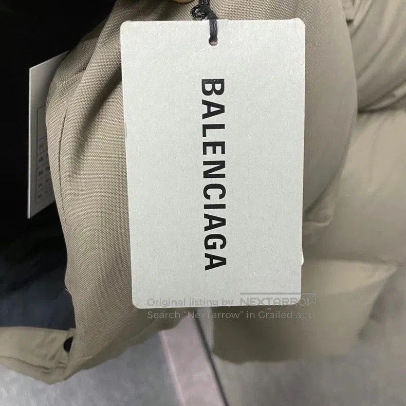 Balenciaga Balenciaga Brown Logo Puffer Coat. Size US L / EU 52-54 / 3 - 6 Thumbnail