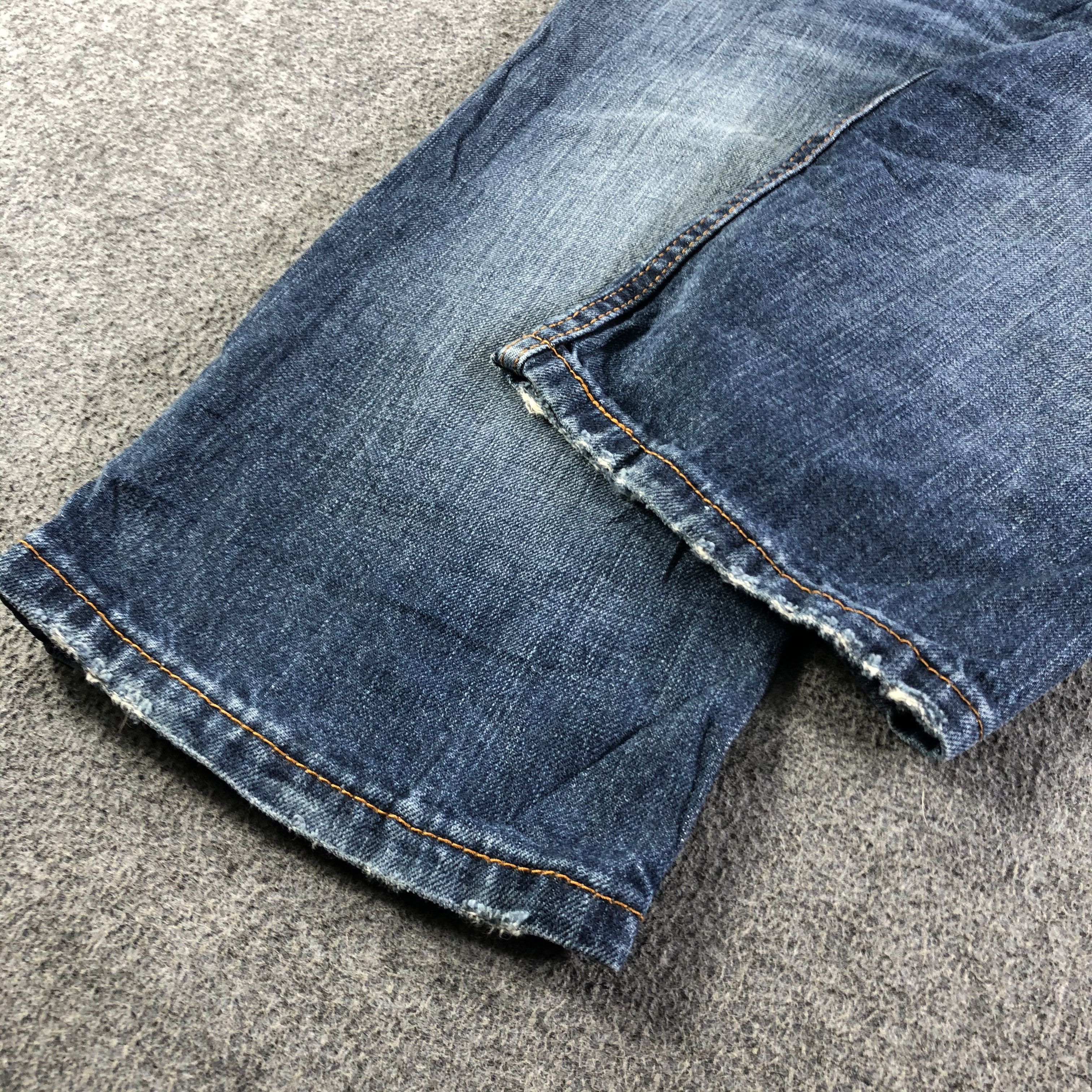 Levi's Vintage Blue Wash Levis 511 Jeans-J4239 Size US 37 - 6 Thumbnail