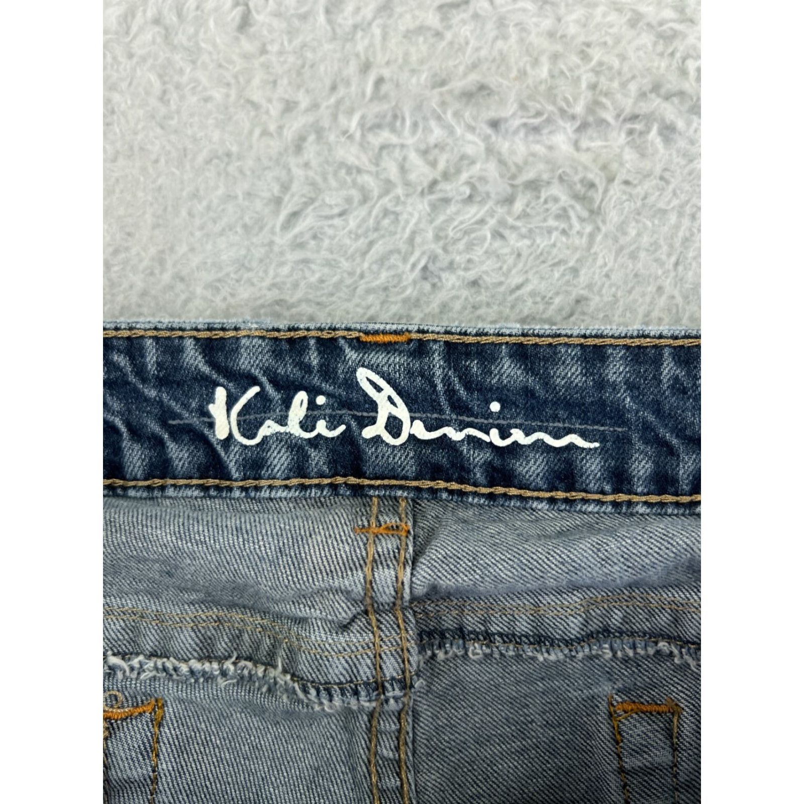 Vintage Kali Jeans Womens 9 Blue Denim Low Rise Straight Medium Wash Cotton Blend Jeans Size 30" / US 8 / IT 44 - 3 Thumbnail