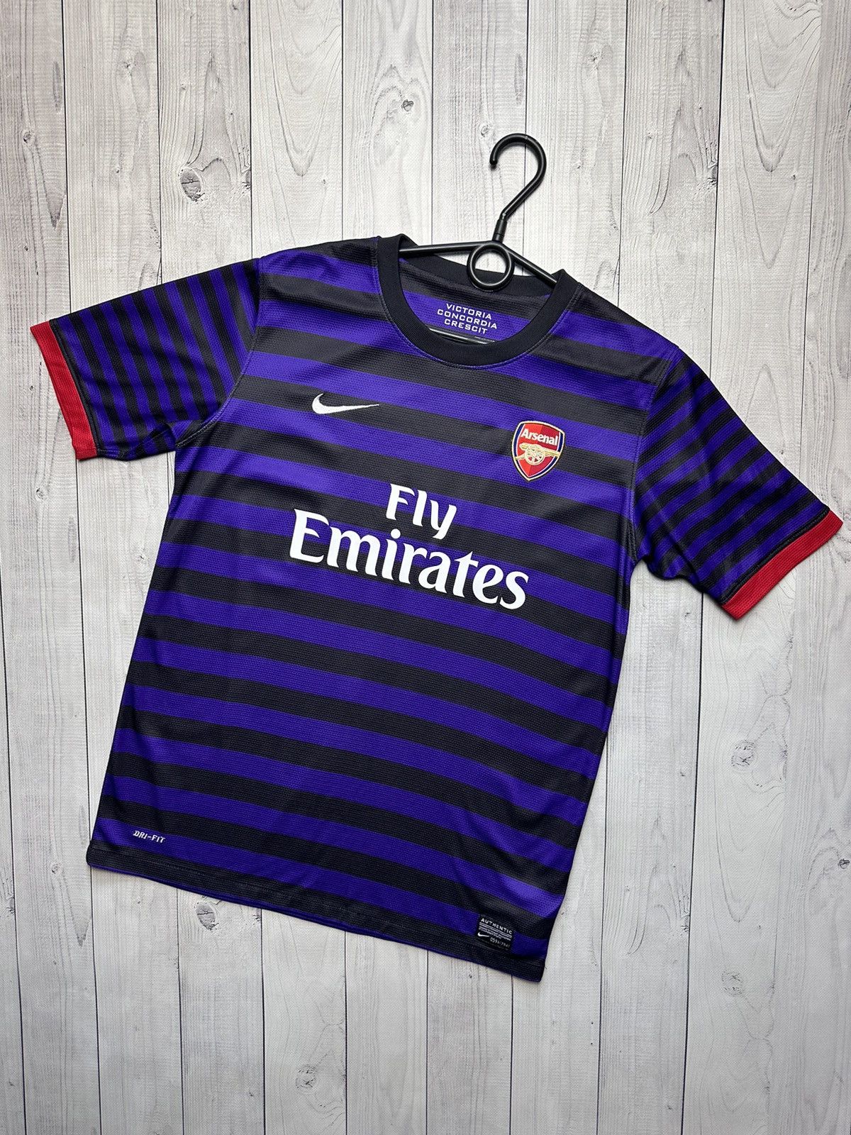 Nike × Vintage Vintage Nike Arsenal soccer jersey size Xs Size US XS / EU 42 / 0 - 1 Thumbnail
