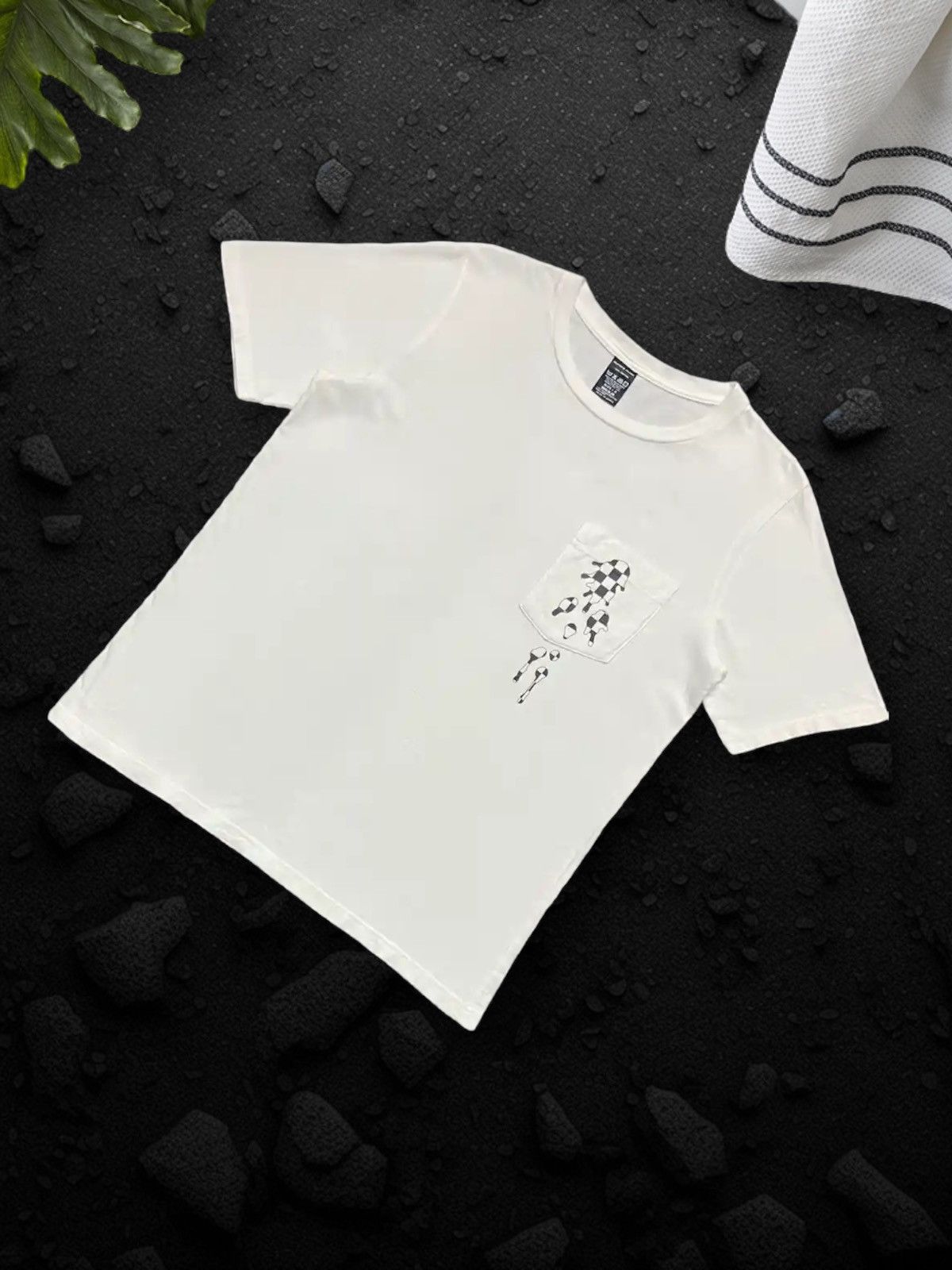 Number (N)ine SS08 Number Nine Checkered Pocket Tees Size US M / EU 48-50 / 2 - 3 Thumbnail
