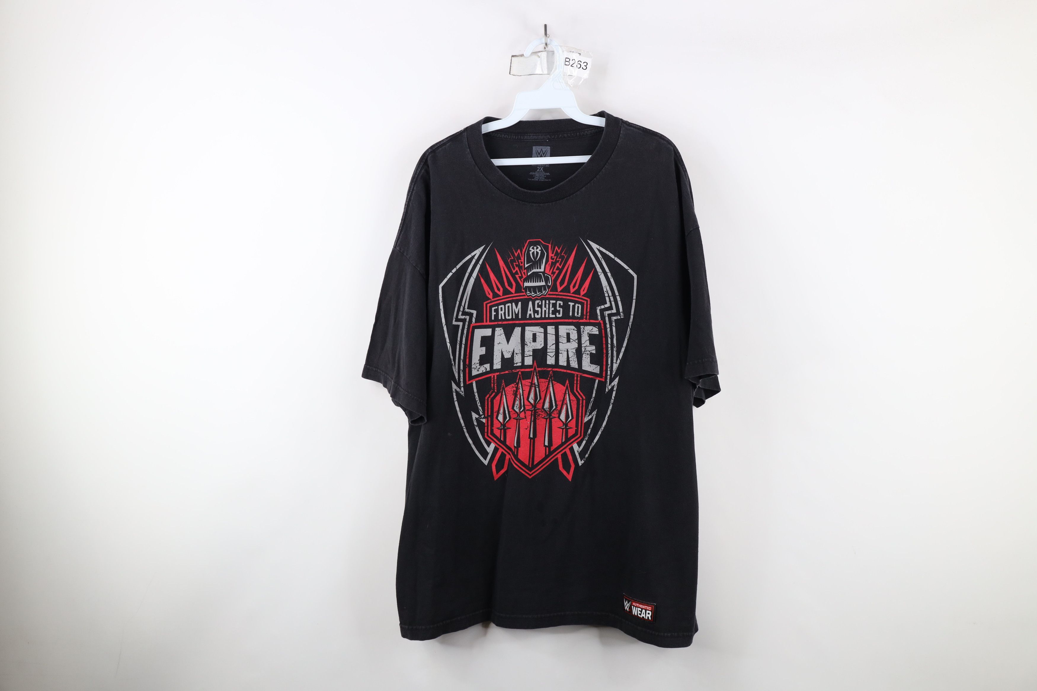 Vintage Vintage Y2K WWE Wrestling to Empire Roman Reigns T-Shirt Size US XXL / EU 58 / 5 - 1 Thumbnail