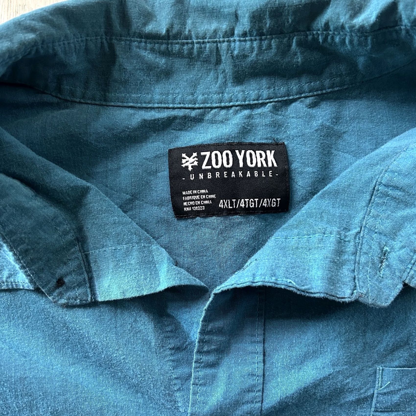 Zoo York VINTAGE Zoo York Shirt Mens 4XLT Blue Solid Long Sleeve Button Up Skatewear Casual Size US XXL / EU 58 / 5 - 2 Thumbnail
