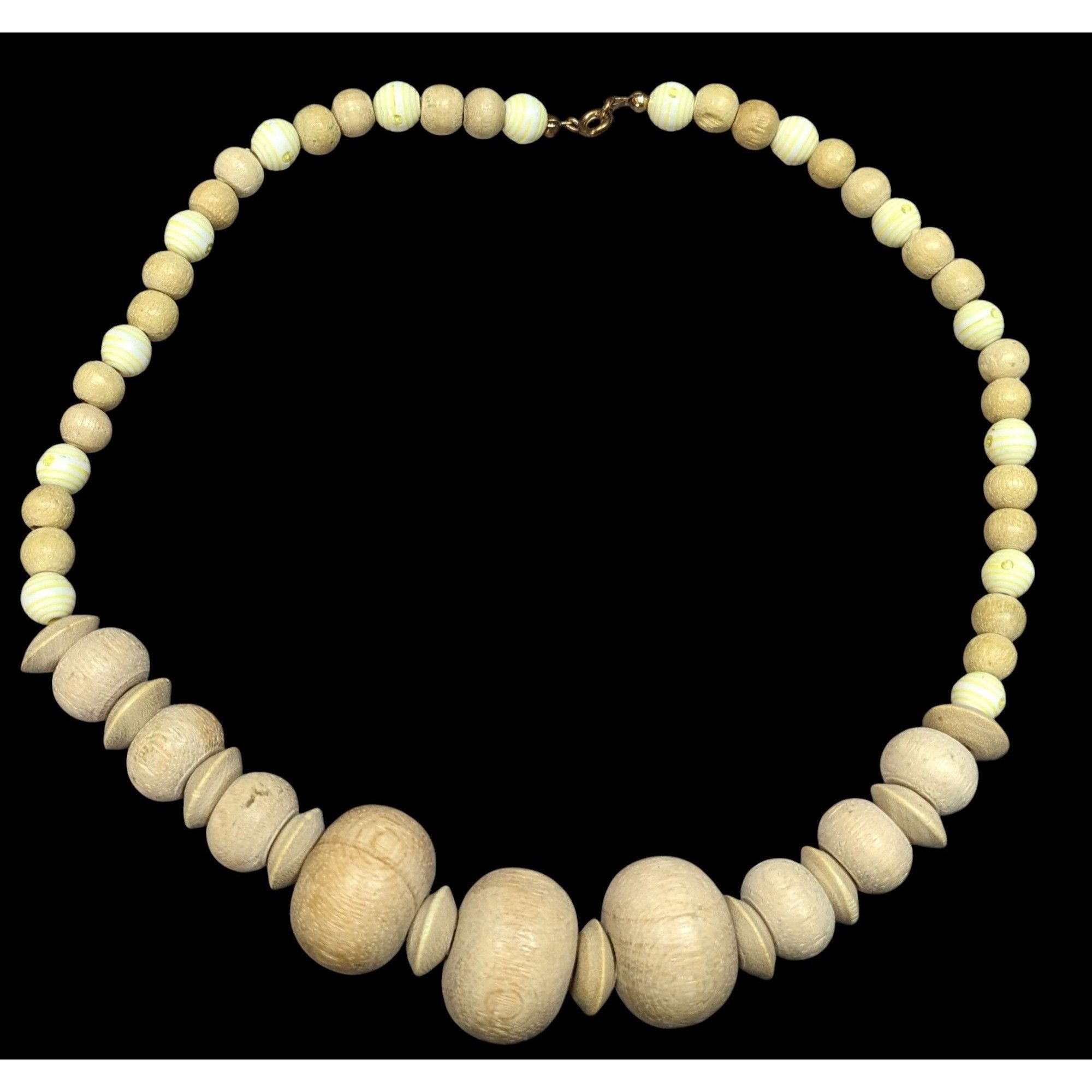 Other Vintage Handmade Light Wooden Beaded Necklace Size ONE SIZE - 1 Thumbnail