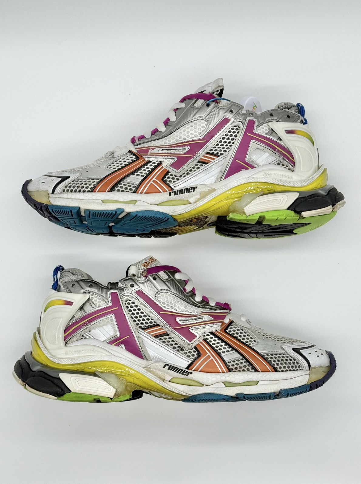 Balenciaga Size 9 - Balenciaga Runner Sneaker Multi-Color Size US 9 / EU 42 - 2 Thumbnail