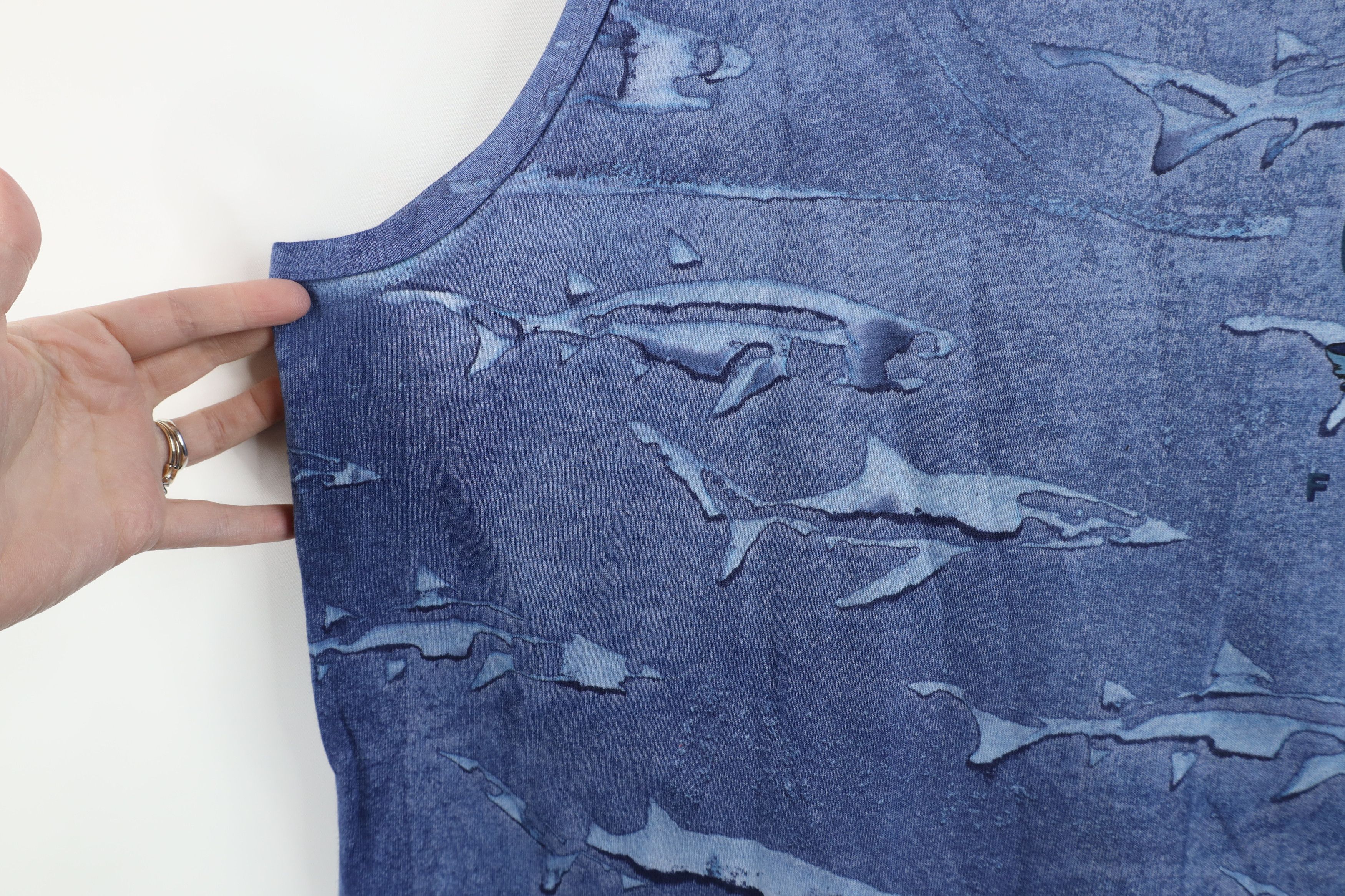 Vintage Vintage 90s Streetwear Shark All Over Print Tank Top T-Shirt Size US XL / EU 56 / 4 - 5 Thumbnail