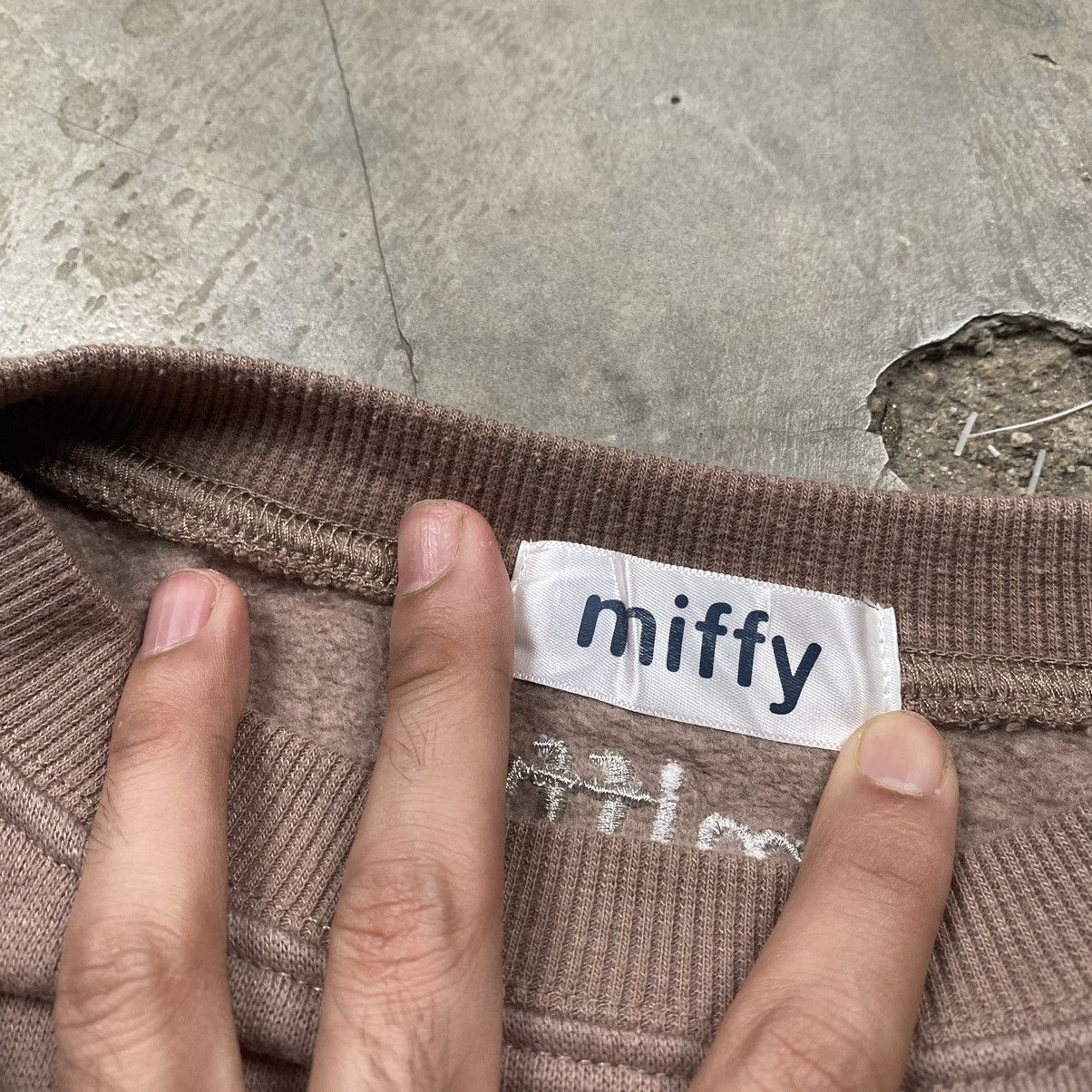 Anime × Japanese Brand Miffy Cartoon Brown Boxy Crewneck Size M / US 6-8 / IT 42-44 - 3 Thumbnail