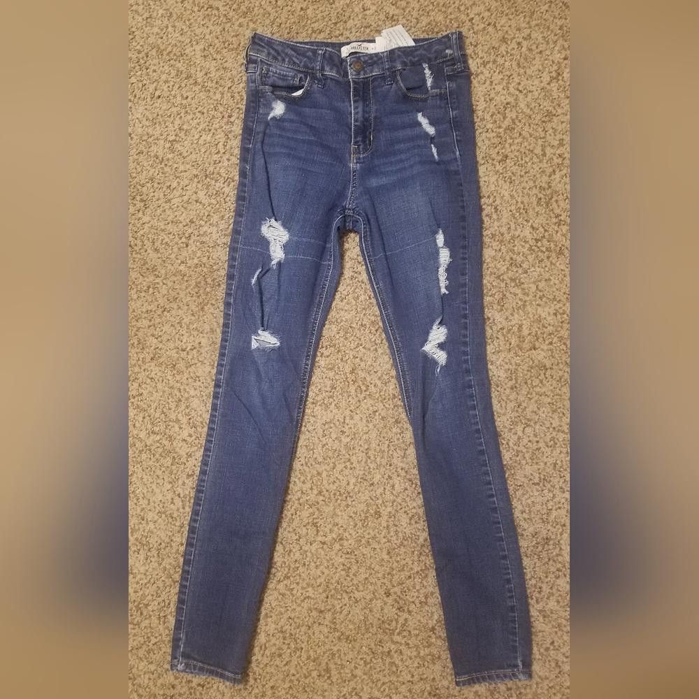 Designer Hollister Women's Distressed Jeans Size 5 Size 27" / US 4 / IT 40 - 2 Thumbnail