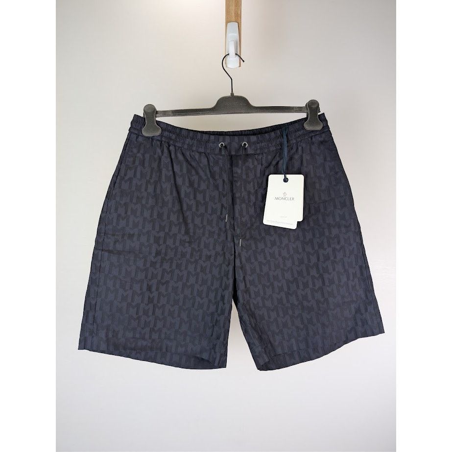 Moncler o1rshd1 Pantalone Bermuda in Navy Size US 36 / EU 52 - 2 Thumbnail