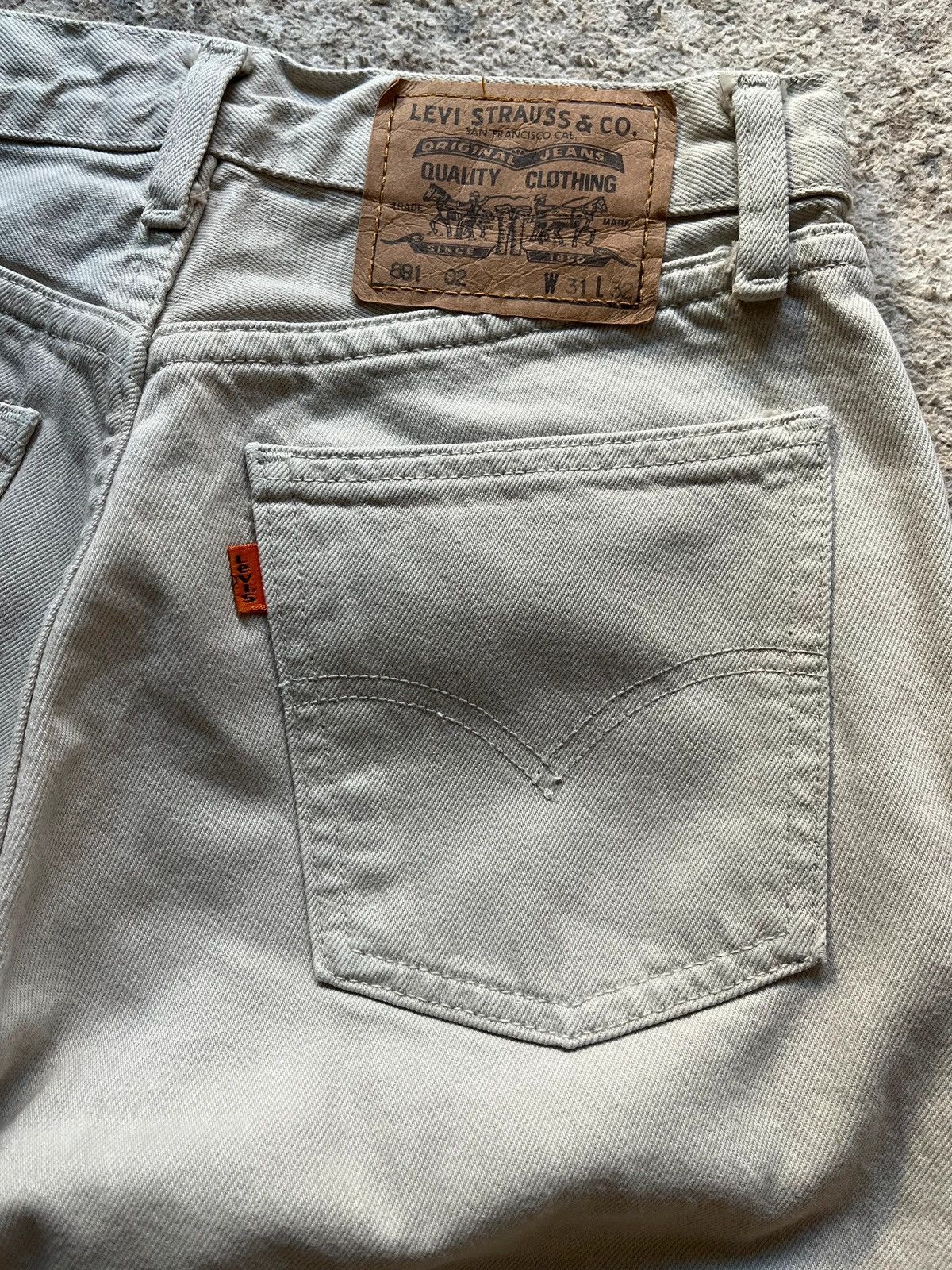 Levi's Levi’s 681 02 W 31 L 32 Beige 1998 Made in Spain Orange Tab Size US 31 - 14 Thumbnail