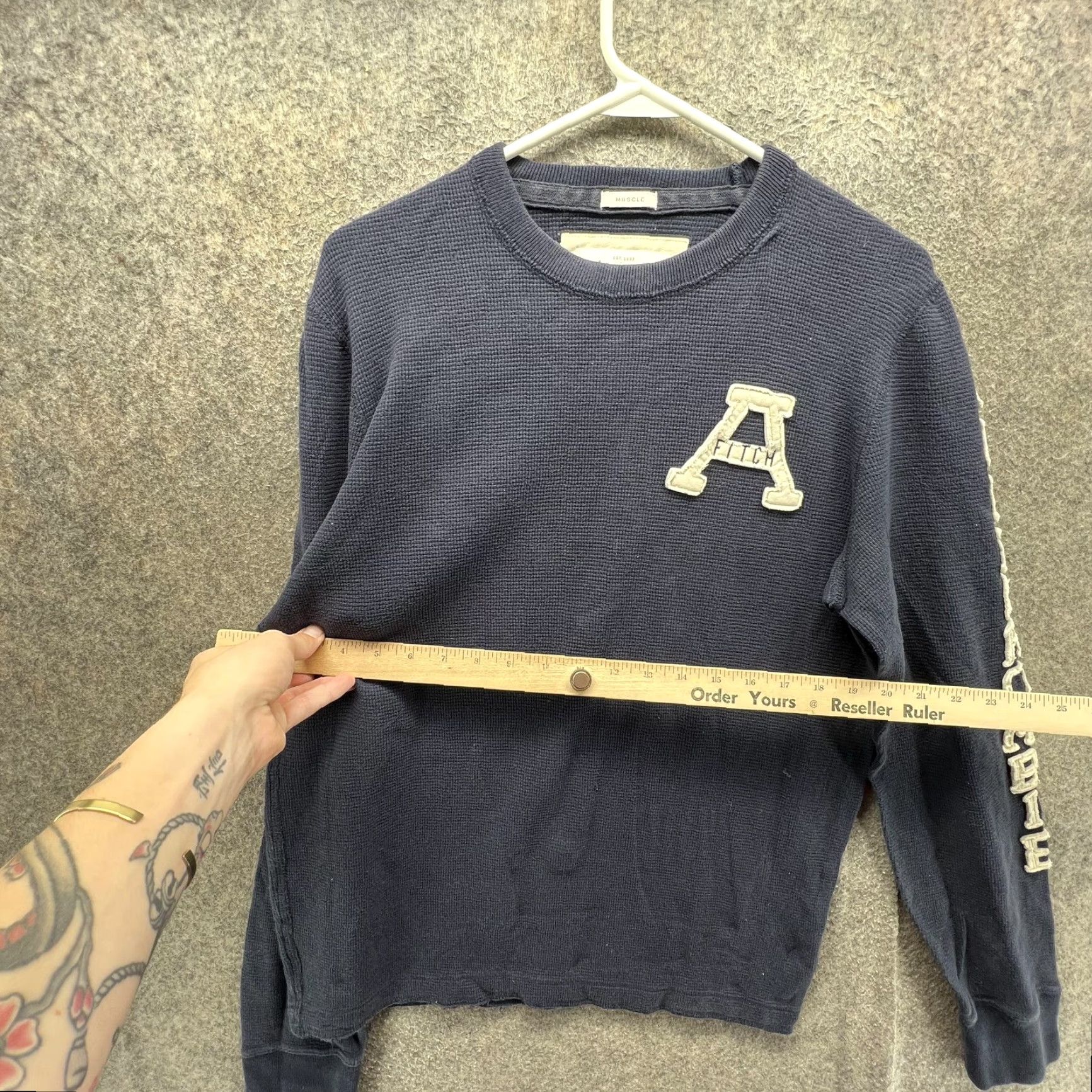 Abercrombie & Fitch Abercrombie & Fitch Shirt Mens L Blue Thermal Muscle A Logo Long Sleeve Size US L / EU 52-54 / 3 - 5 Thumbnail