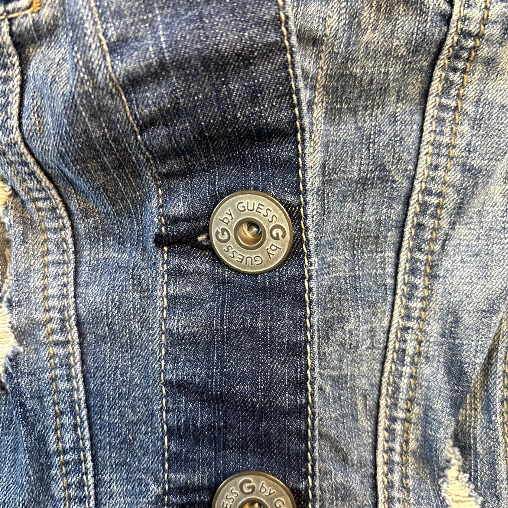 Guess VINTAGE GUESS Cropped Jean Jacket Small S Women Distressed Denim 80’s 90’s Y2k Collared Button USA Denim Jacket Women Size 28" / US 6 / IT 42 - 3 Thumbnail