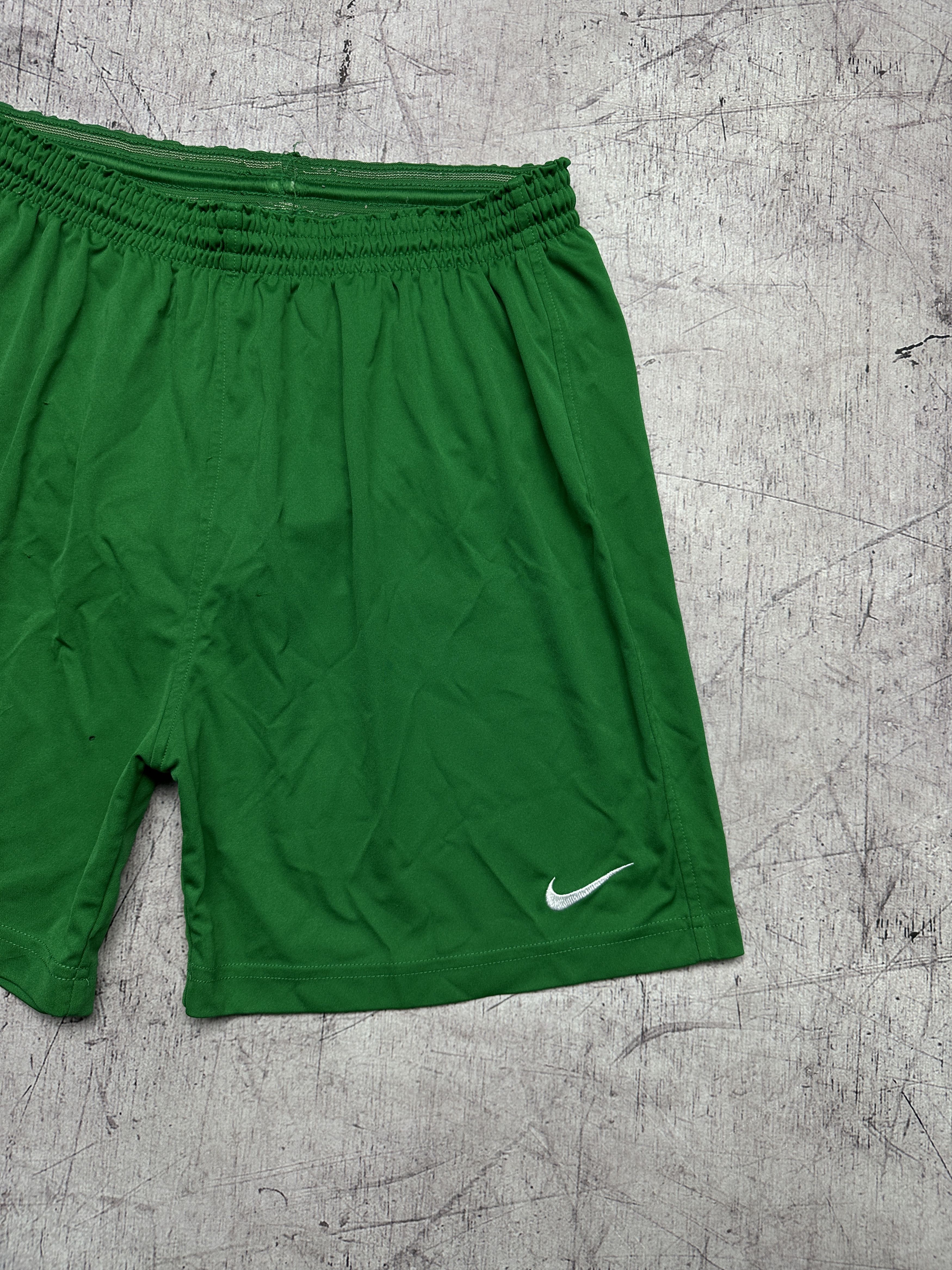 Nike Nike Dri Fit Vintage Mens Shorts Size US 34 / EU 50 - 2 Thumbnail