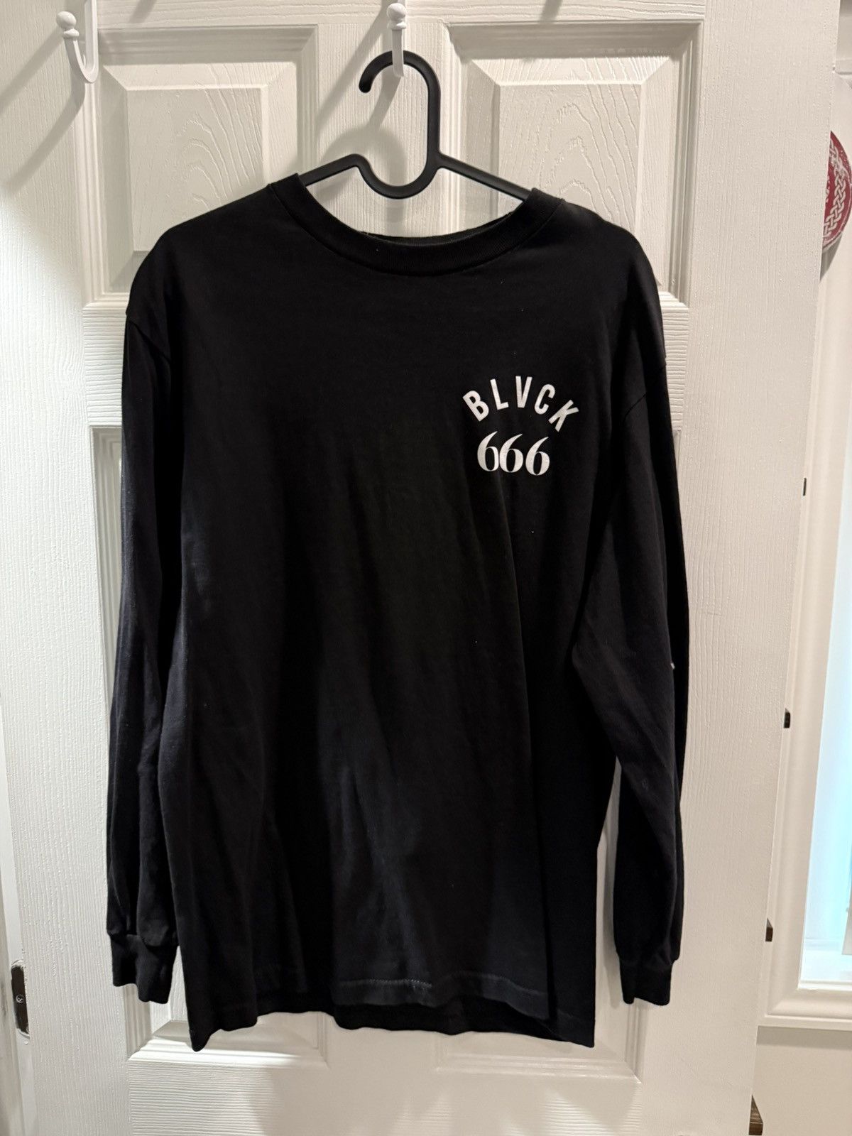 Black Scale Black scale 666 Size US M / EU 48-50 / 2 - 1 Thumbnail