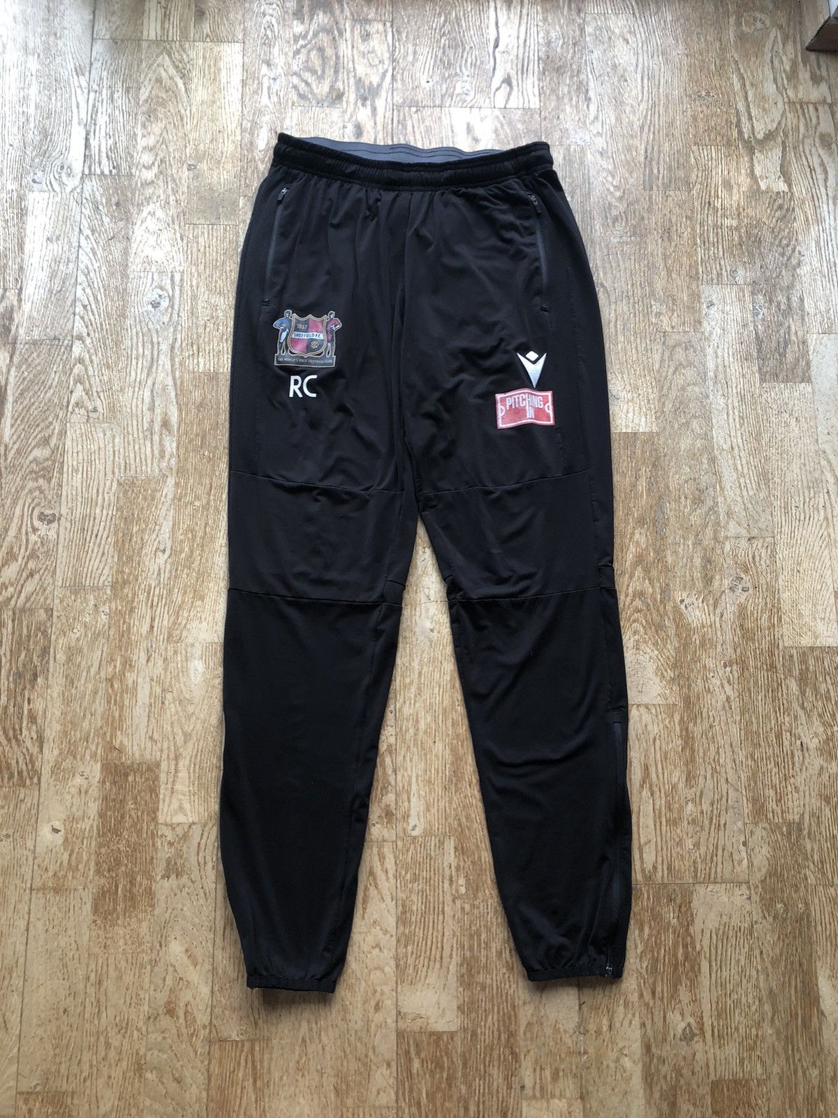 Vintage SHEFFIELD FOOTBALL CLUB VINTAGE SWEATPANTS JOGGERS Size US 34 / EU 50 - 1 Thumbnail