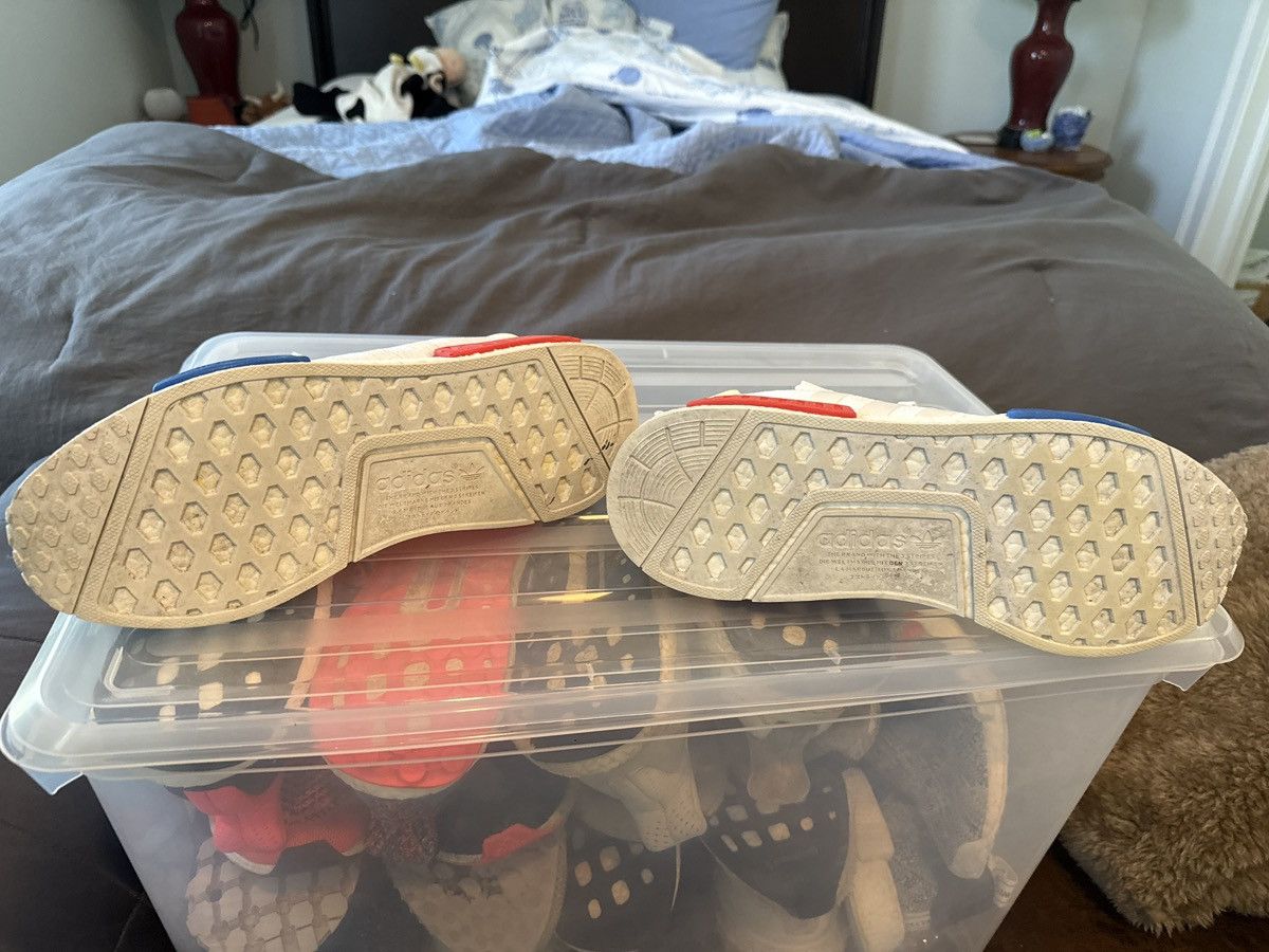 Adidas Adidas NMD r1 vintage white Size US 10 / EU 43 - 1 Thumbnail