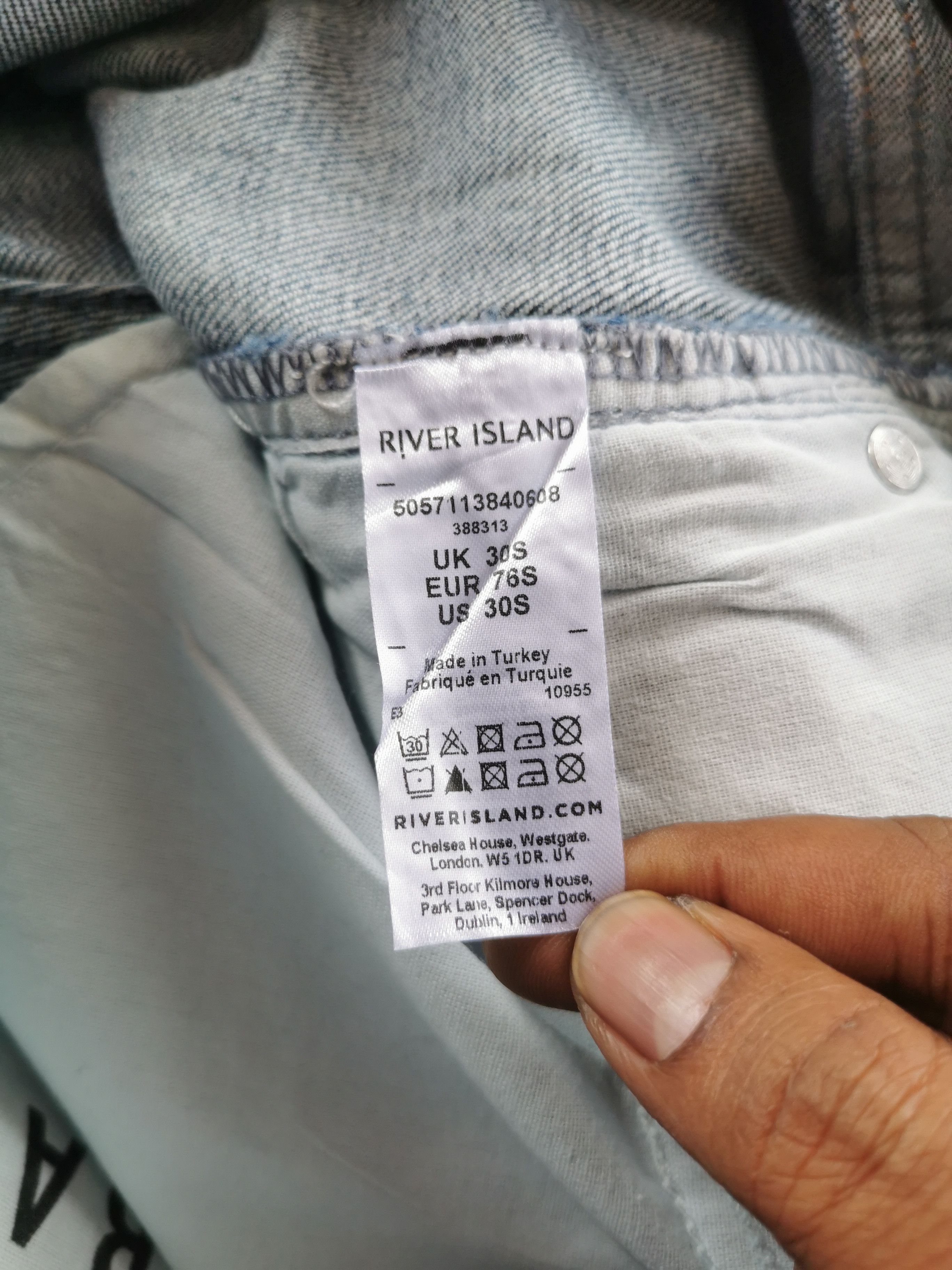 River Island River Island Thrashed Baggy Jeans Size US 32 / EU 48 - 10 Thumbnail
