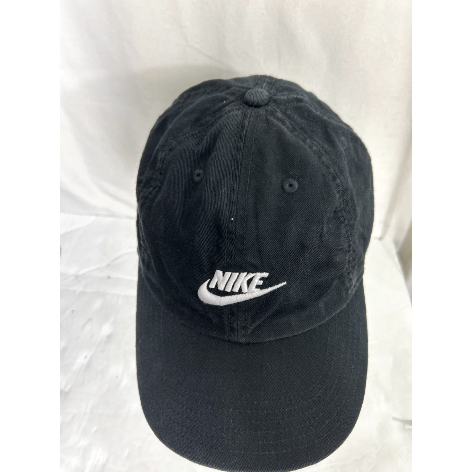 Nike Nike Heritage86 Black Unisex OSFM Swoosh Adjustable Strapback Hat Cap AJ3651-010 Size ONE SIZE - 5 Thumbnail