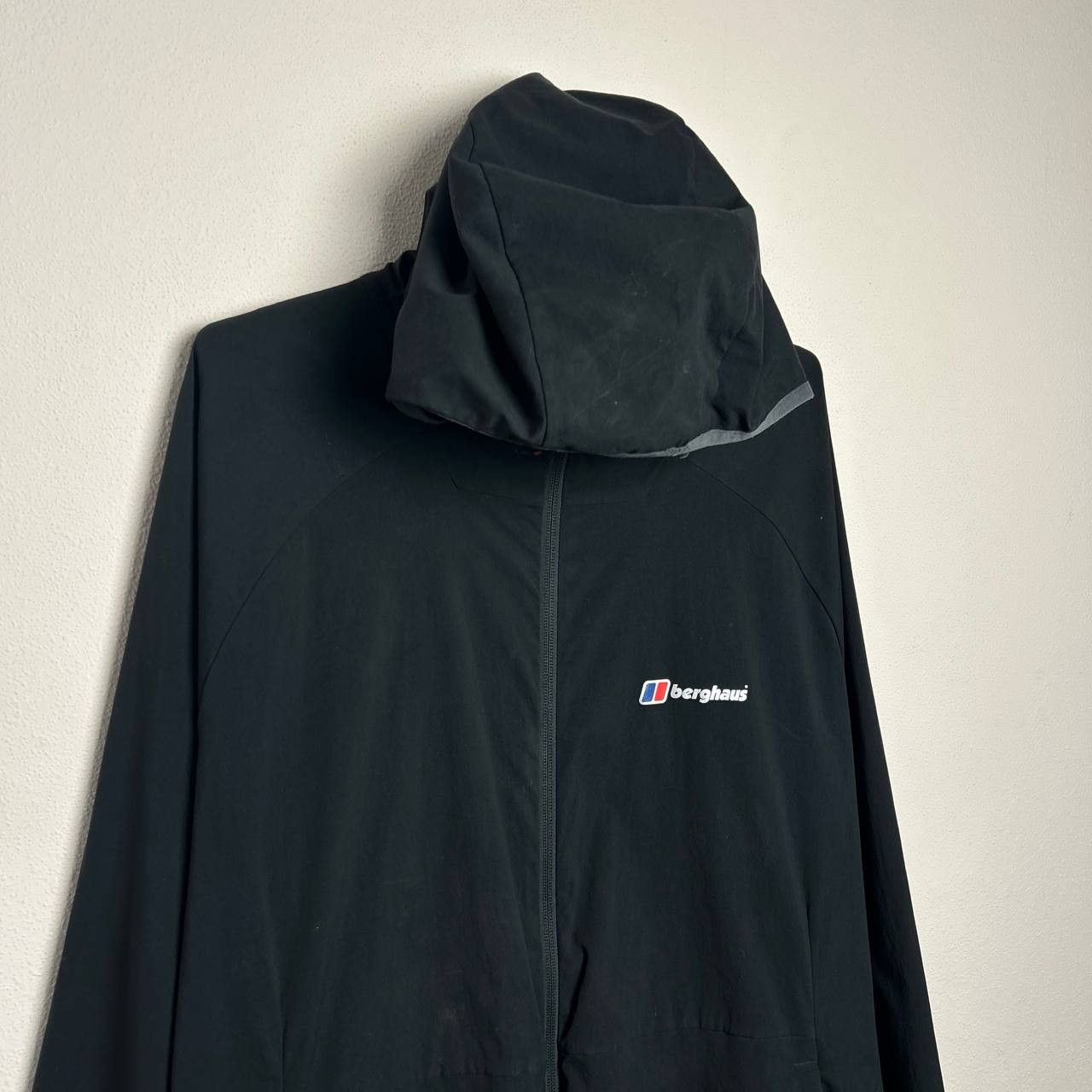 Berghaus Mens Berghaus Small logo Outdoor Atom gorpcore jacket Size US XL / EU 56 / 4 - 2 Thumbnail