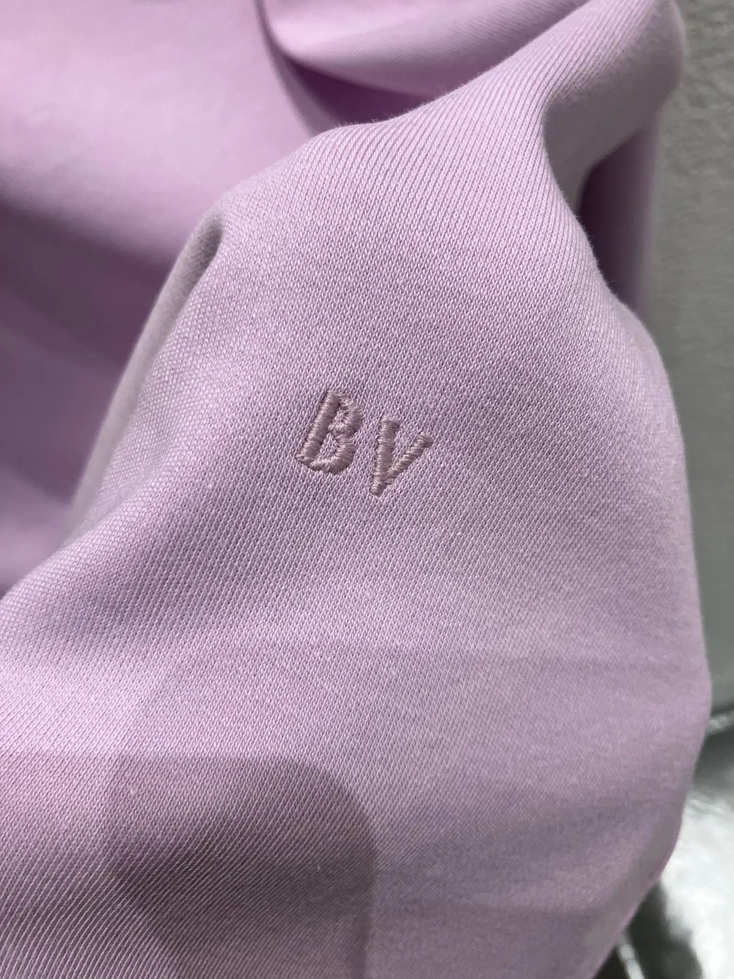Balenciaga o1lf3ng10525 Heavy Weight Fluid Jersey T-Shirt in Thistle Size US XS / EU 42 / 0 - 2 Thumbnail