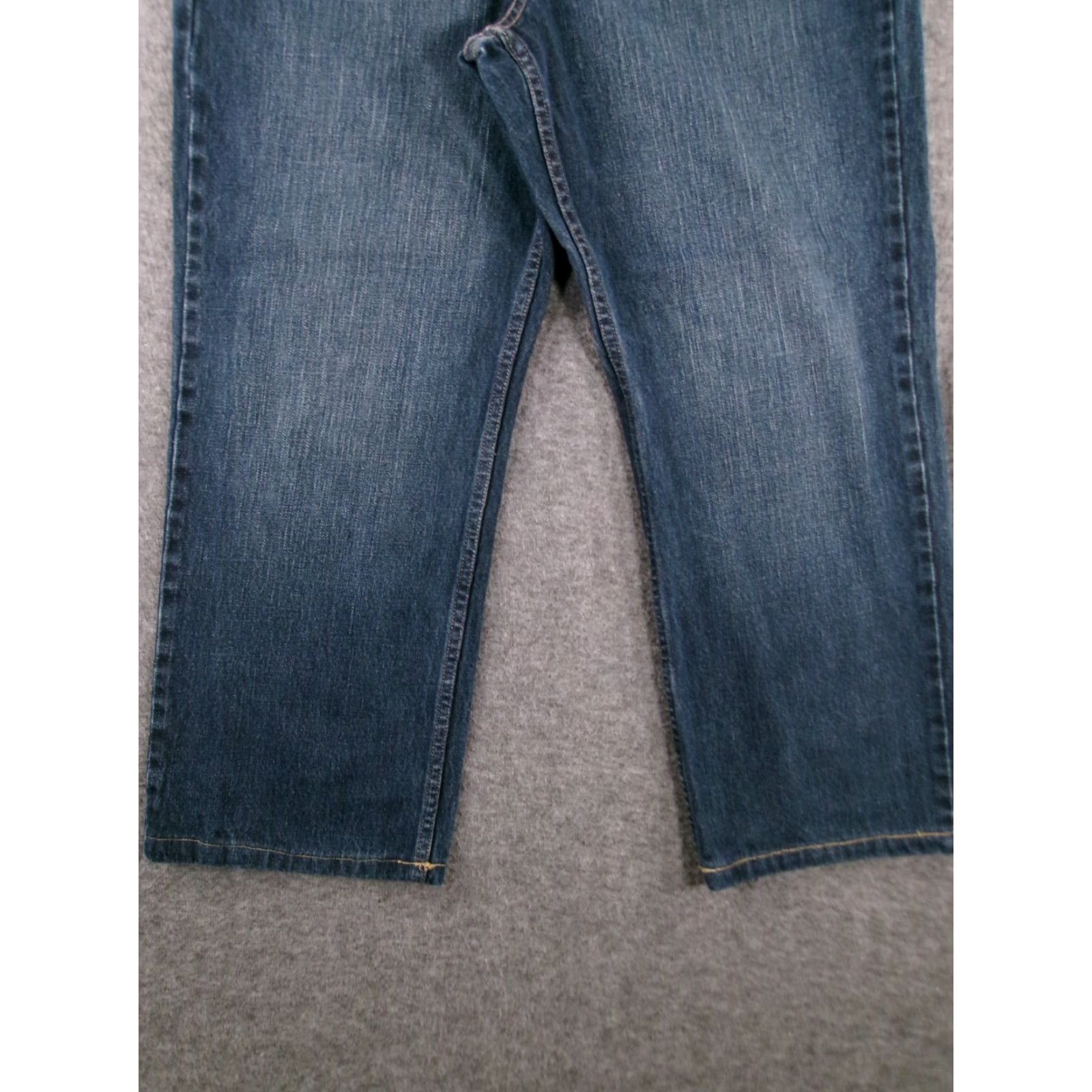 Vintage Concepts by Claiborne Jeans Men 36X27 Straight Leg Relaxed Fit Denim Blue 5-Pocket USA Western 80s 90s Logo Mens Size US 36 / EU 52 - 3 Thumbnail
