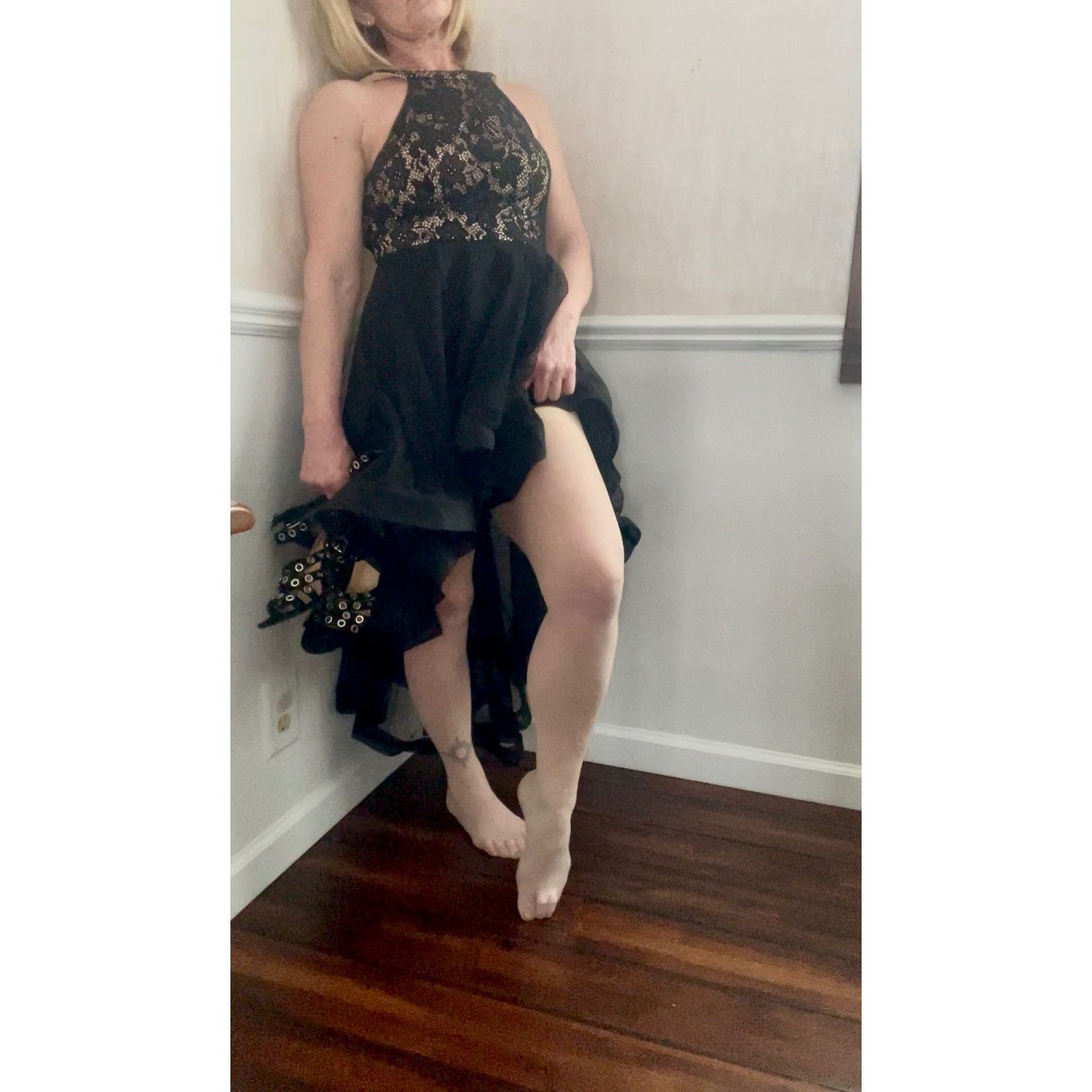 Other Speechless Black Lace & Mesh High-Low Dress Size 1 Size S / US 4 / IT 40 - 1 Thumbnail
