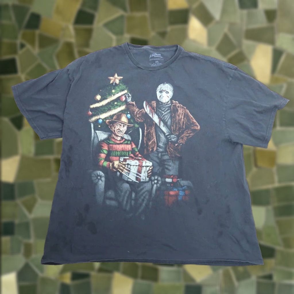 Vintage A Nightmare on Elm Street Freddy Krueger and Jason Christmas Tee 2XL Men Black Cotton Short Sleeve T-Shirt 80s Christmas Boys? Size US XXL / EU 58 / 5 - 1 Thumbnail