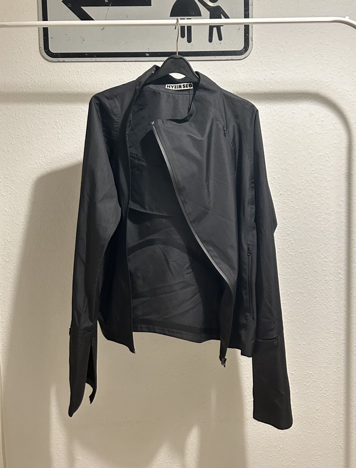 Hyein Seo Hyein Seo Asymmetric Jacket Size M / US 6-8 / IT 42-44 - 3 Thumbnail
