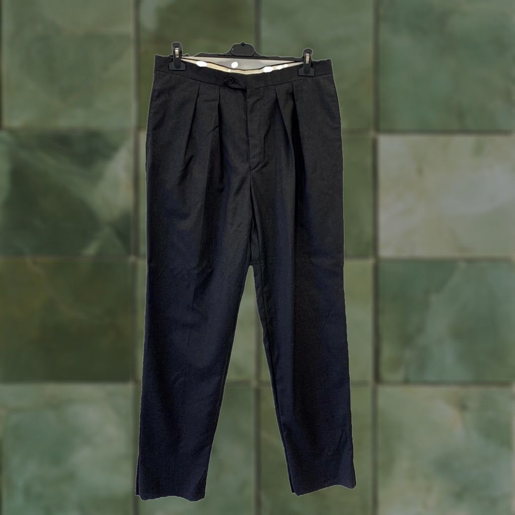 Yves Saint Laurent VINTAGE Yves Saint Laurent Men’s Pleated Dress Trousers Pants Black EU 52 / US 38W XL Inseam 37in Mens Jeans? Size US 38 / EU 54 - 1 Thumbnail
