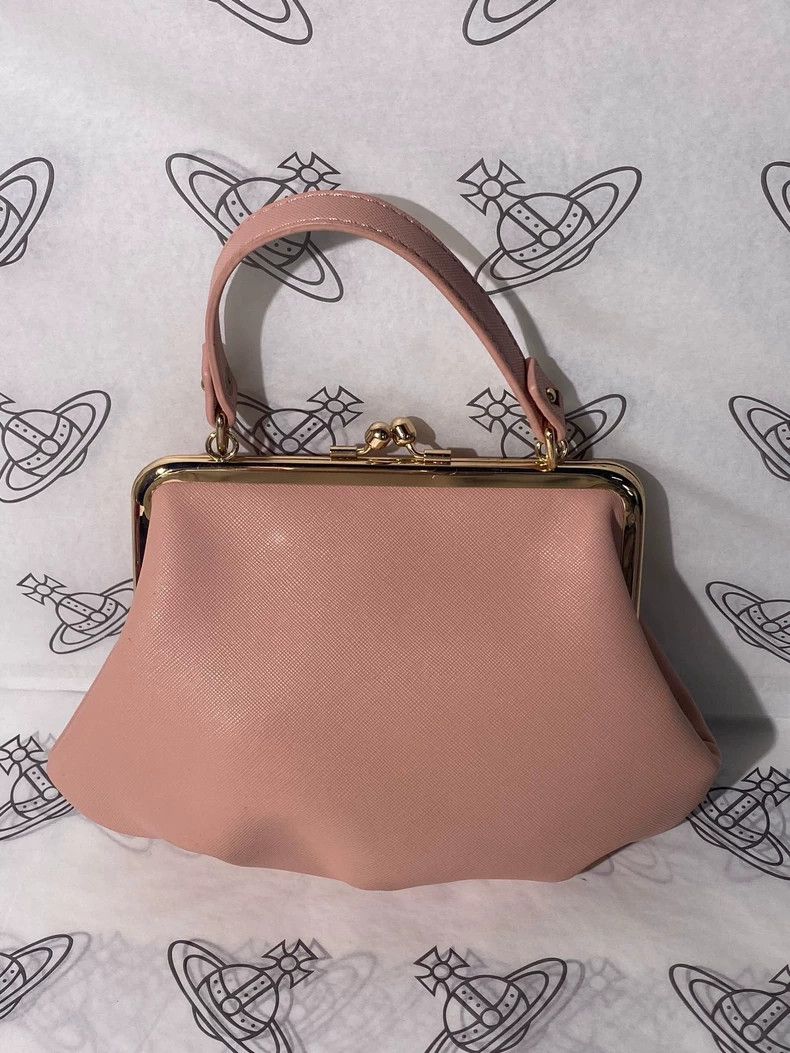 Vivienne Westwood Vivienne Westwood size os Cross pattern with milk tea powde Size ONE SIZE - 3 Thumbnail