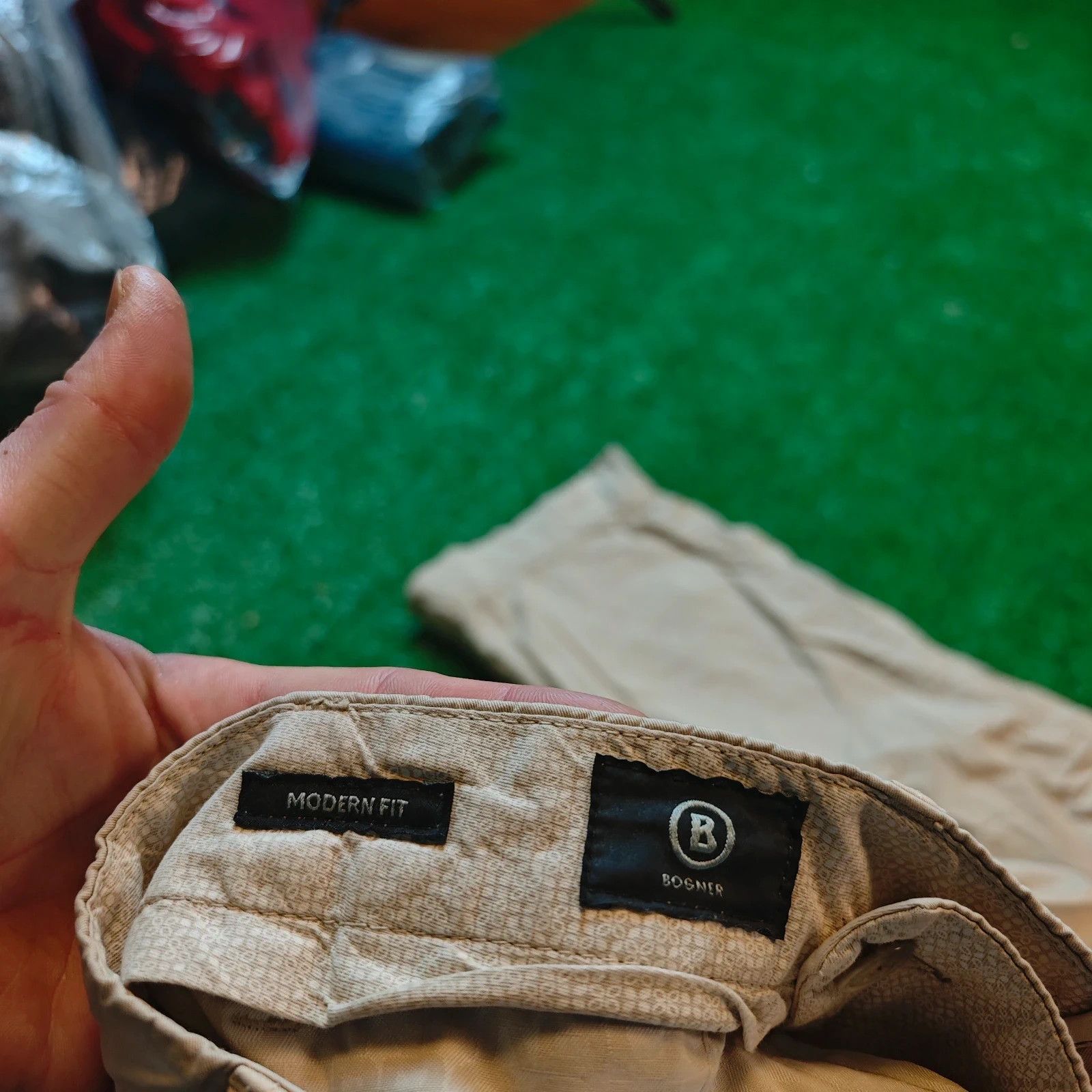 Bogner Bogner Chino Pants Mens 34 Beige straight trousers Size US 34 / EU 50 - 5 Thumbnail