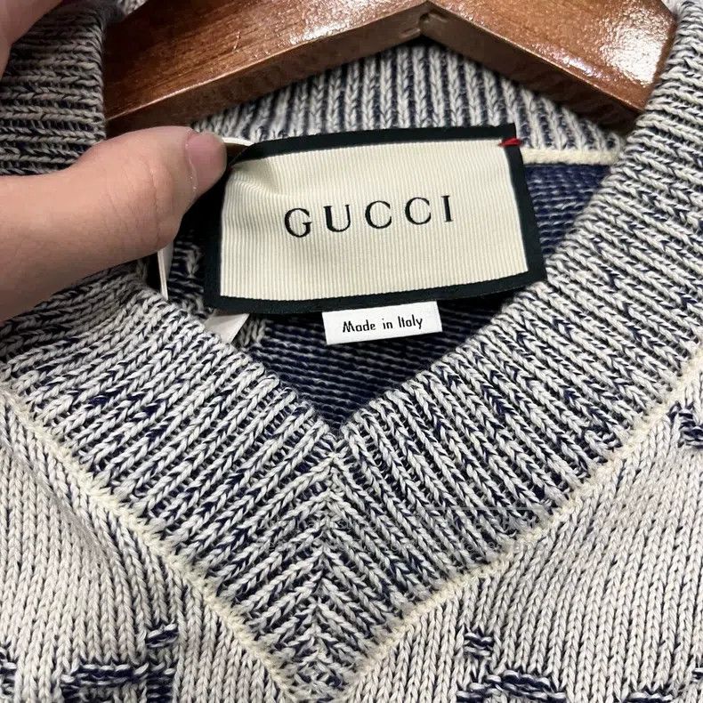 Gucci Gucci Grey old flower full print sweater Size S / US 4 / IT 40 - 3 Thumbnail