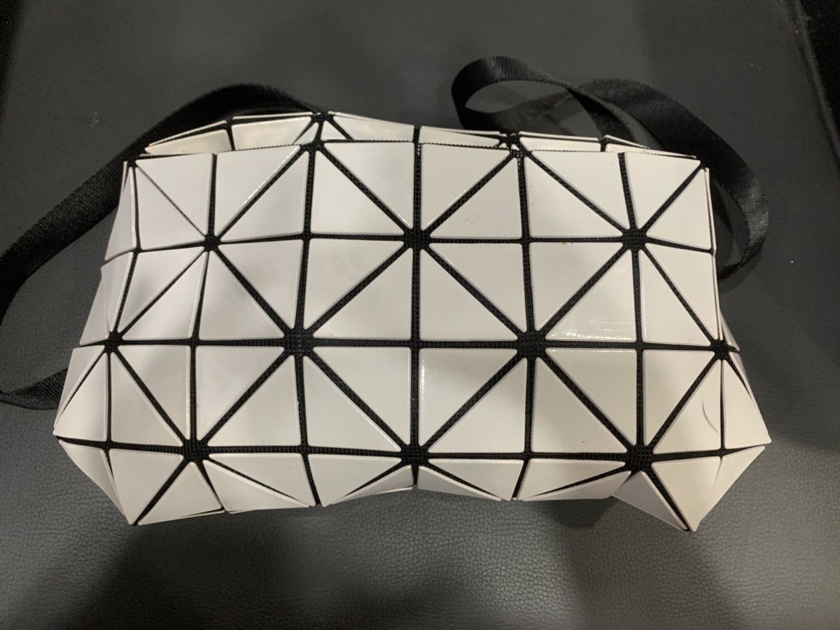 Issey Miyake Bao Bao Issey Miyake BaoBao Crossbody Bag Size ONE SIZE - 4 Thumbnail