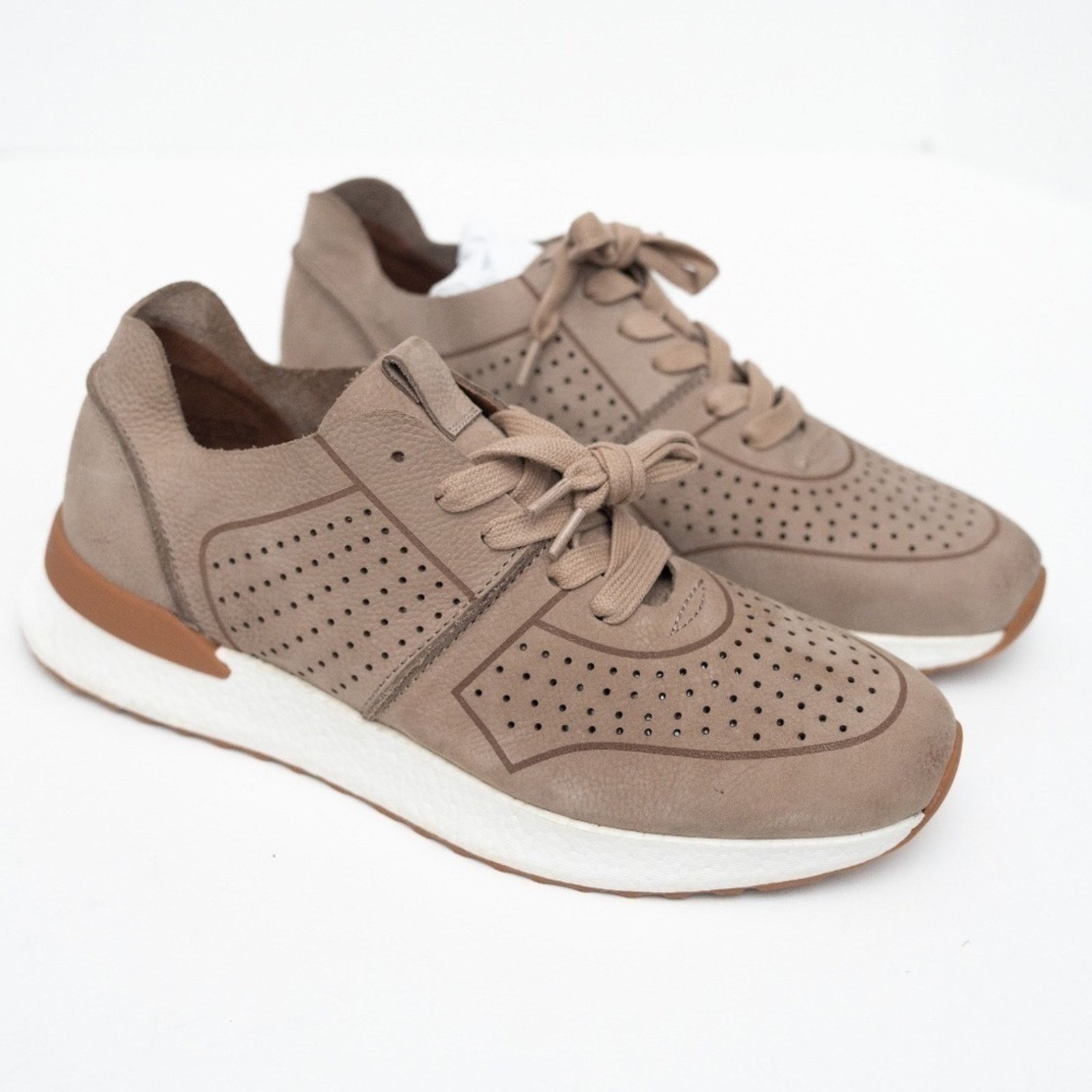 Gentle Souls Gentle Souls. Men's Laurence Jogger Shoes. Size US 13 / EU 46 - 13 Thumbnail
