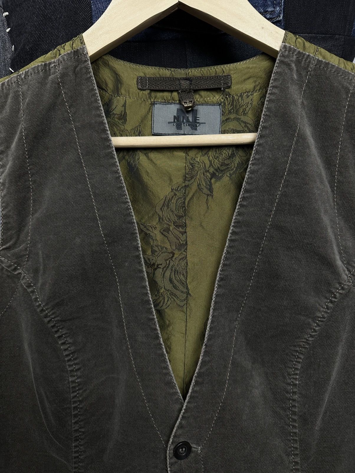 If Six Was Nine y2k froggy green velvet vest with silky back strap Size M / US 6-8 / IT 42-44 - 3 Thumbnail