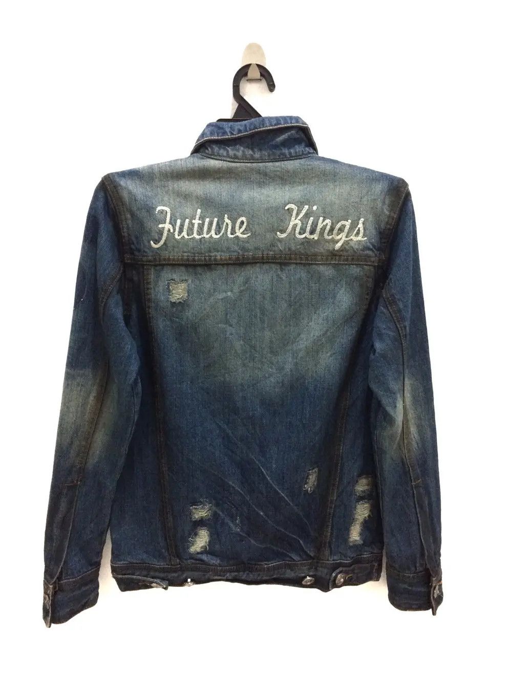 In The Attic Japanese Brand In the Attic Distressed Denim Jacket Size US S / EU 44-46 / 1 - 4 Thumbnail