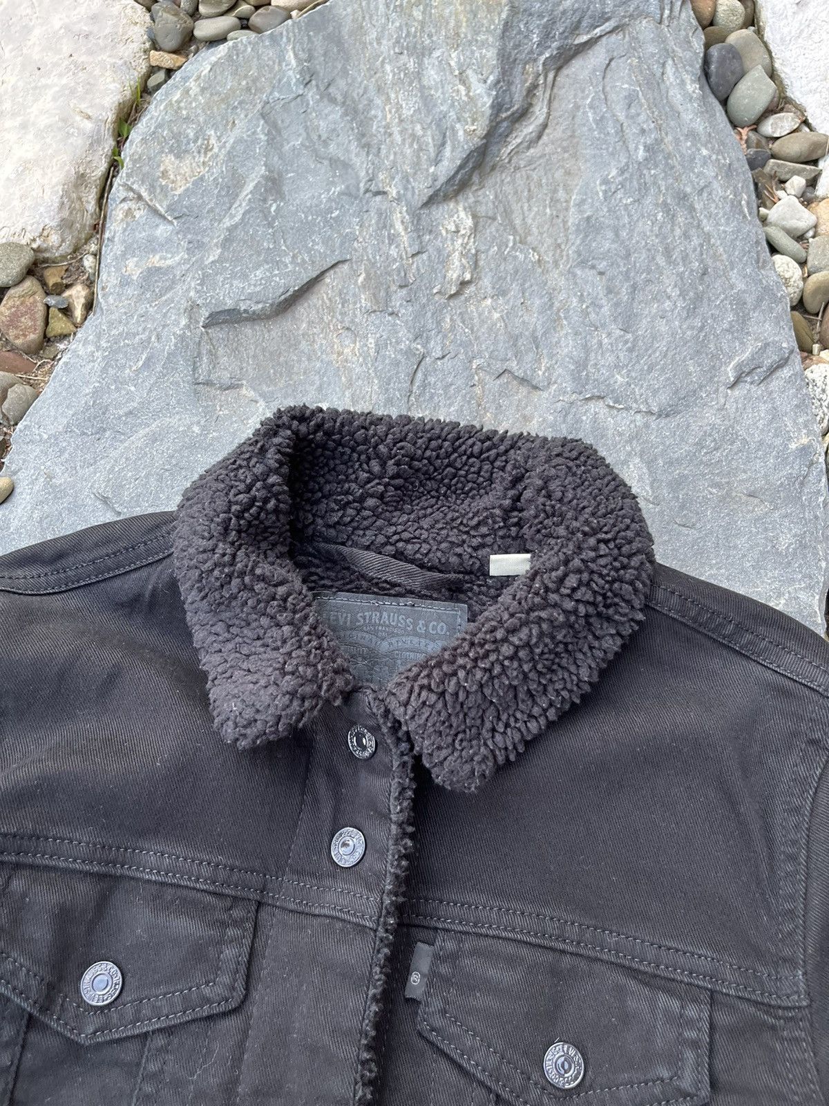 Levi's Levi’s sherpa trucker jacket denim full black levis gothic Size S / US 4 / IT 40 - 9 Thumbnail