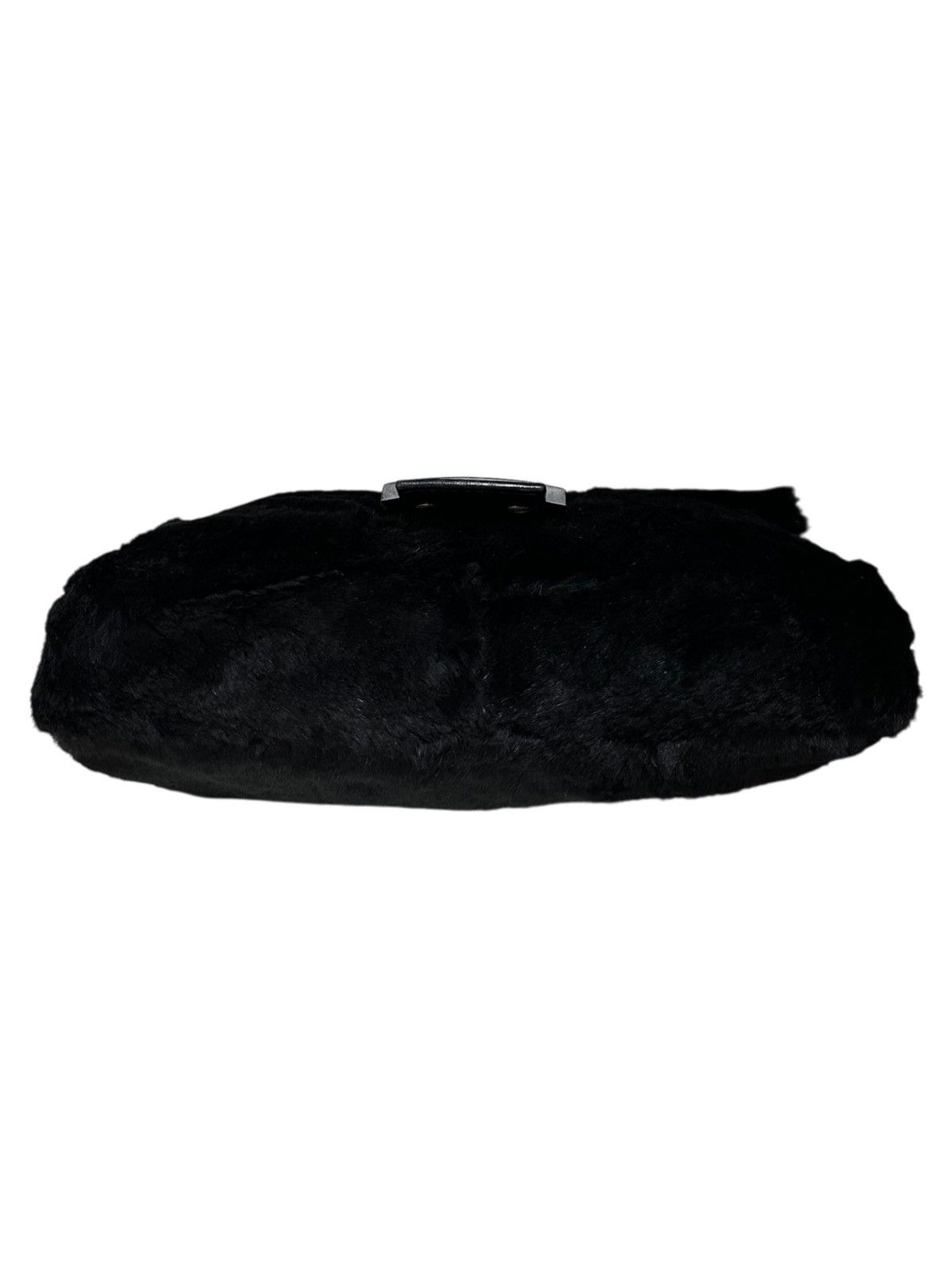 Fendi FENDI Fall Winter 1999 Fur Mamma Baguette Bag Size ONE SIZE - 4 Thumbnail