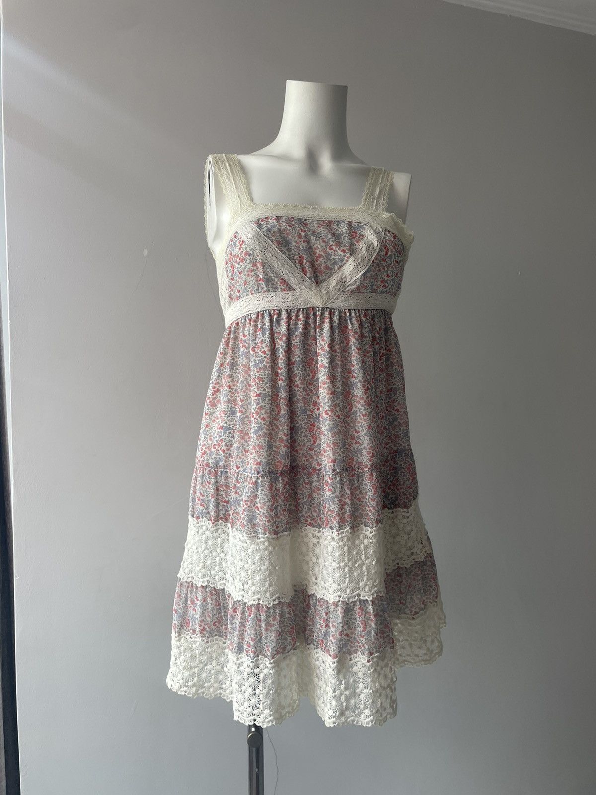 Vintage 00’s forever mew dress Size S / US 4 / IT 40 - 7 Thumbnail