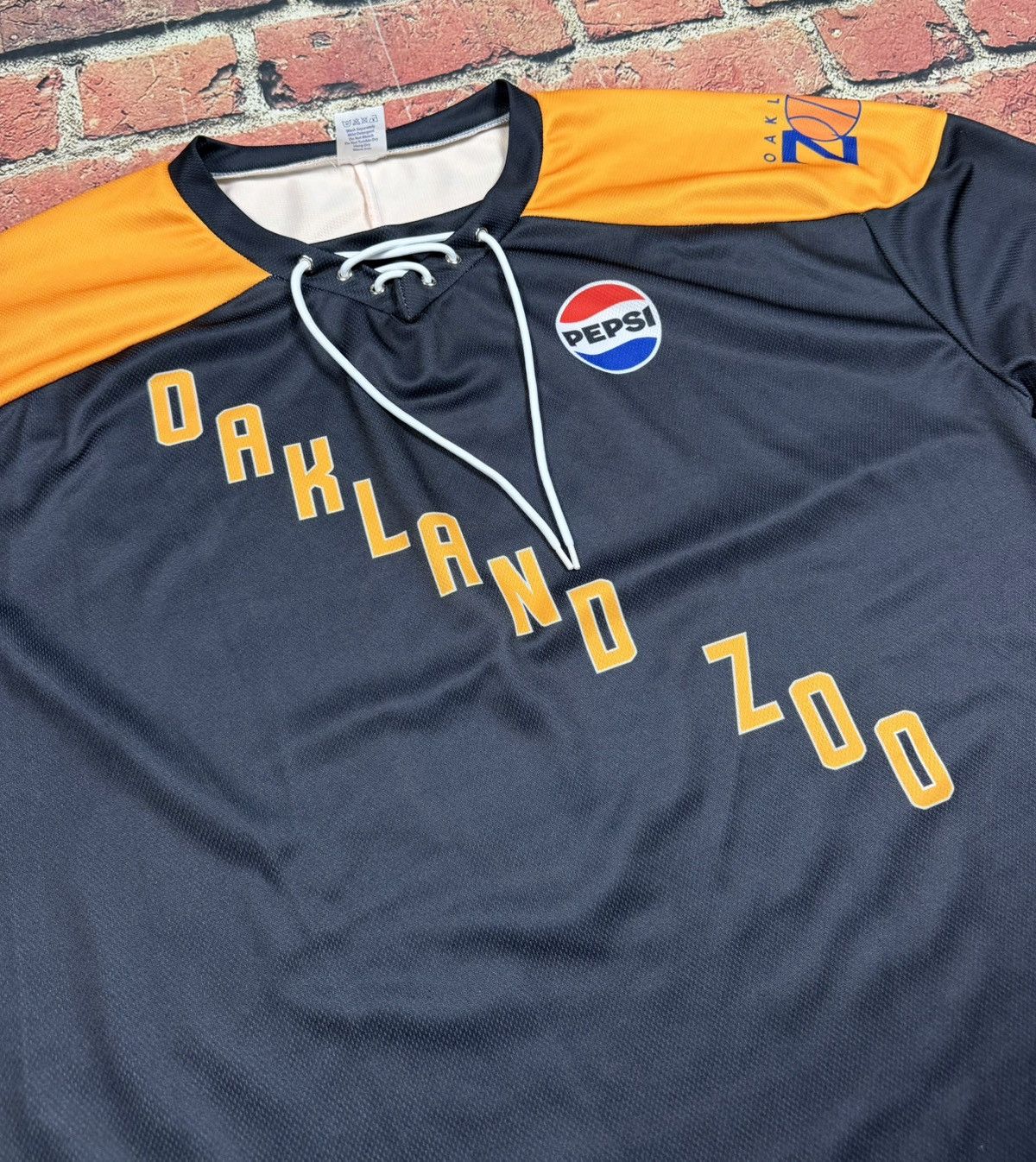 NCAA Pitt Oakland Zoo Hockey Jersey University Pittsburgh Size US M / EU 48-50 / 2 - 7 Thumbnail
