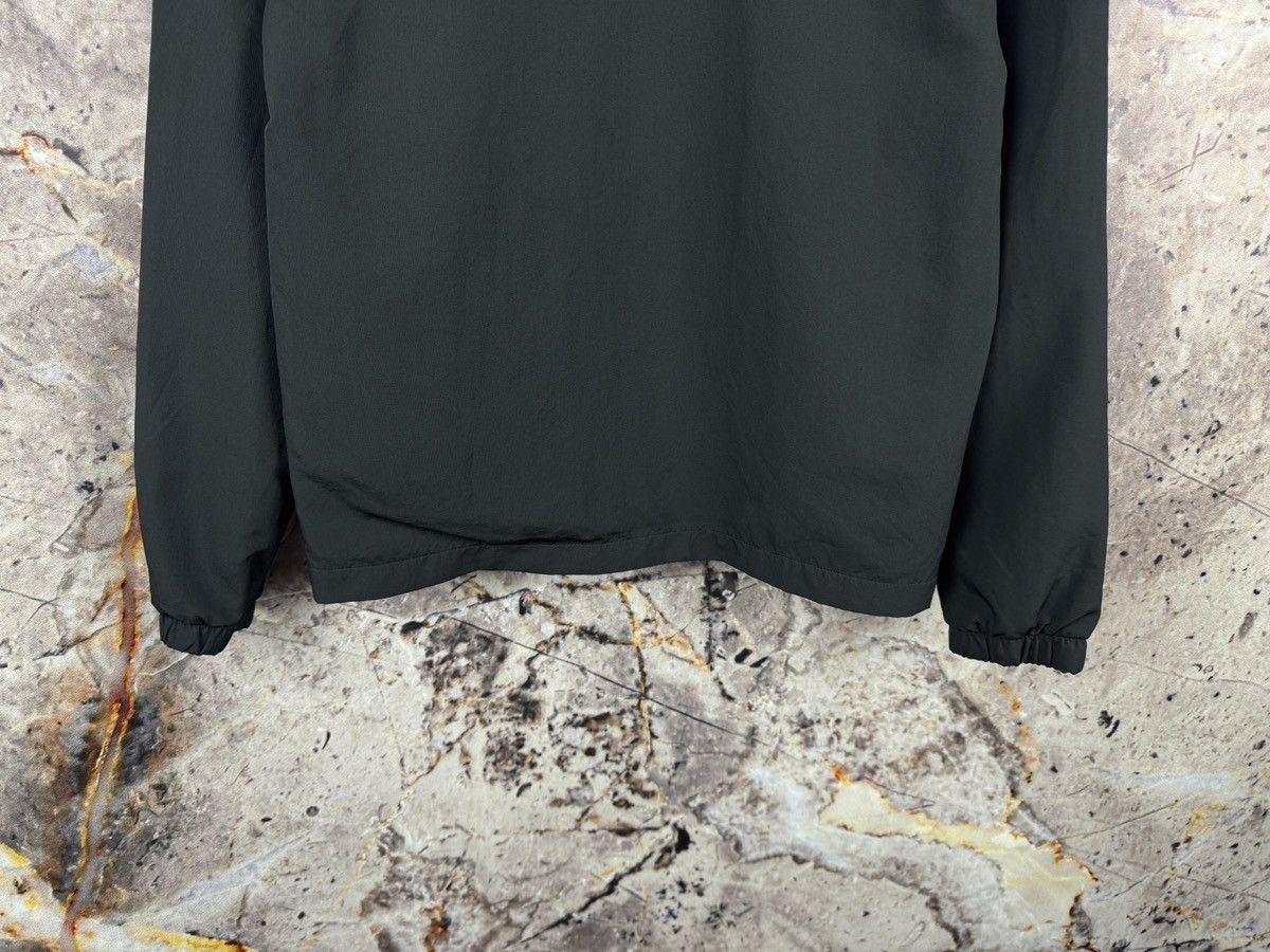 Nike Men’s Nike Light Wind Jacket Black Streetwear Size Small Size US S / EU 44-46 / 1 - 12 Thumbnail