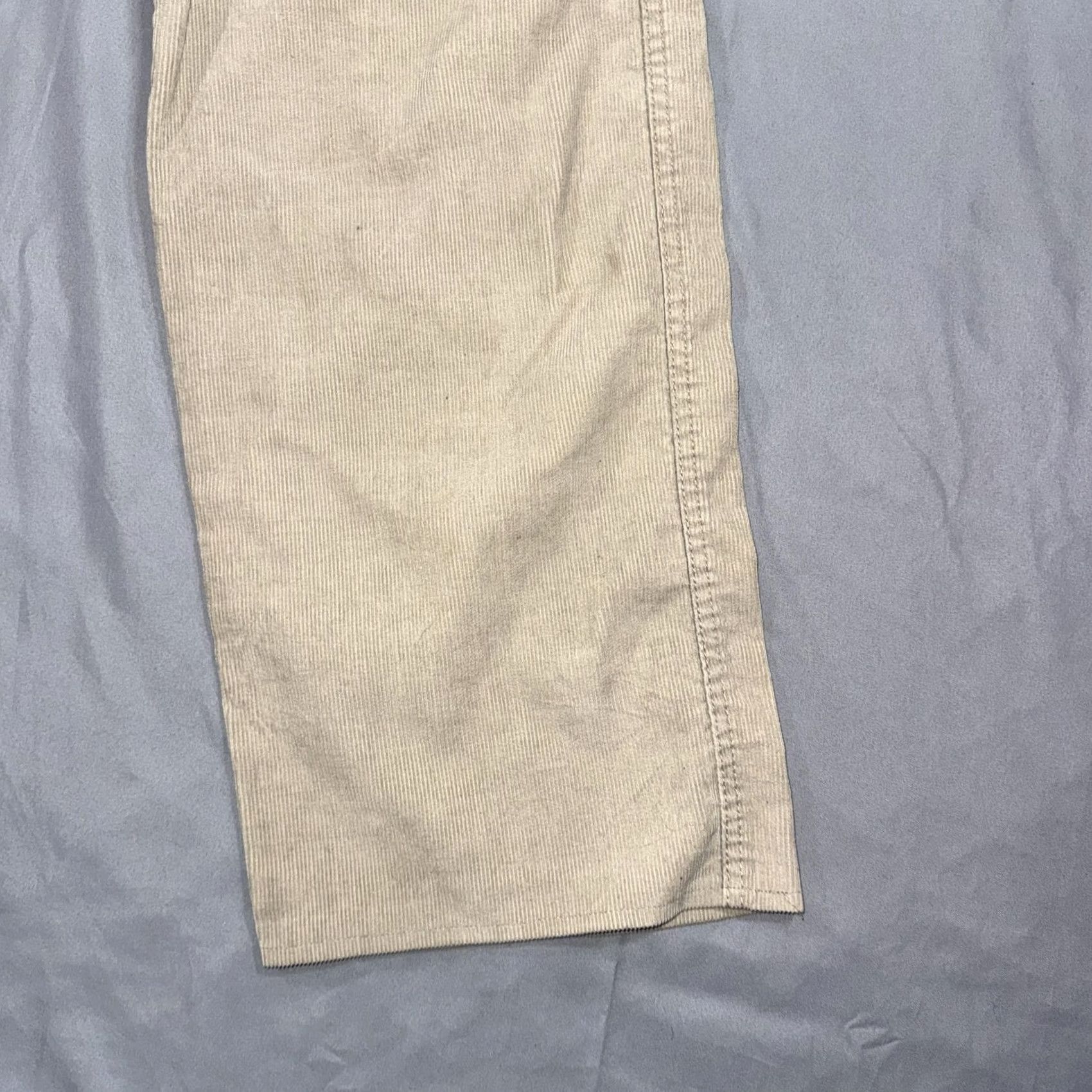 Abercrombie & Fitch VINTAGE Abercrombie & Fitch Pants Womens 2 Beige Corduroy Utility Made USA 90s Size 26" / US 2 / IT 38 - 5 Thumbnail