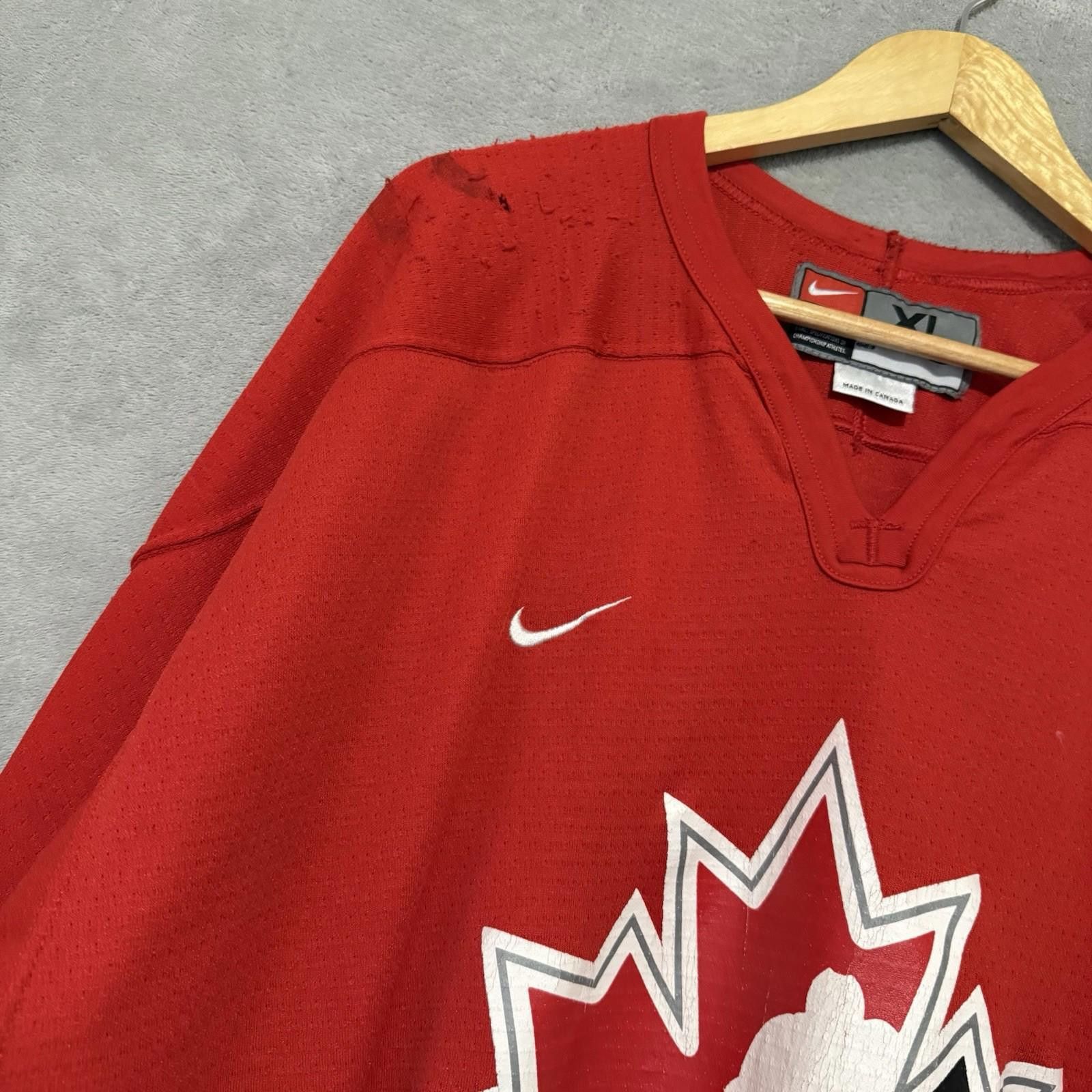 Nike 90s Nike Team Canada Jersey Size XL Men’s Size ONE SIZE - 6 Thumbnail