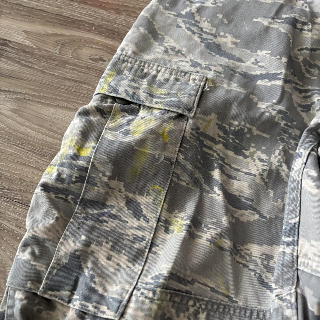 Japanese Brand Crazy Vintage Y2K/2000s Military Camo Streetwear Cargo Pants! 30x30 Size US 30 / EU 46 - 7 Thumbnail