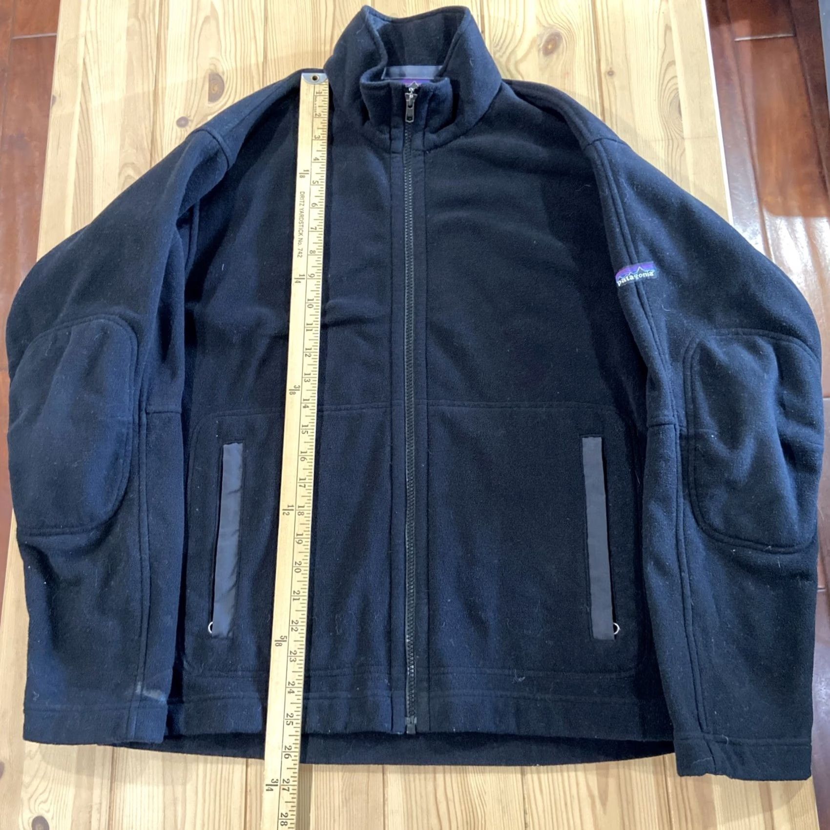 Patagonia Patagonia Synchilla Jacket Mens Small Black Full Zip Outdoors Logo Zipper Pockets Size US S / EU 44-46 / 1 - 4 Thumbnail