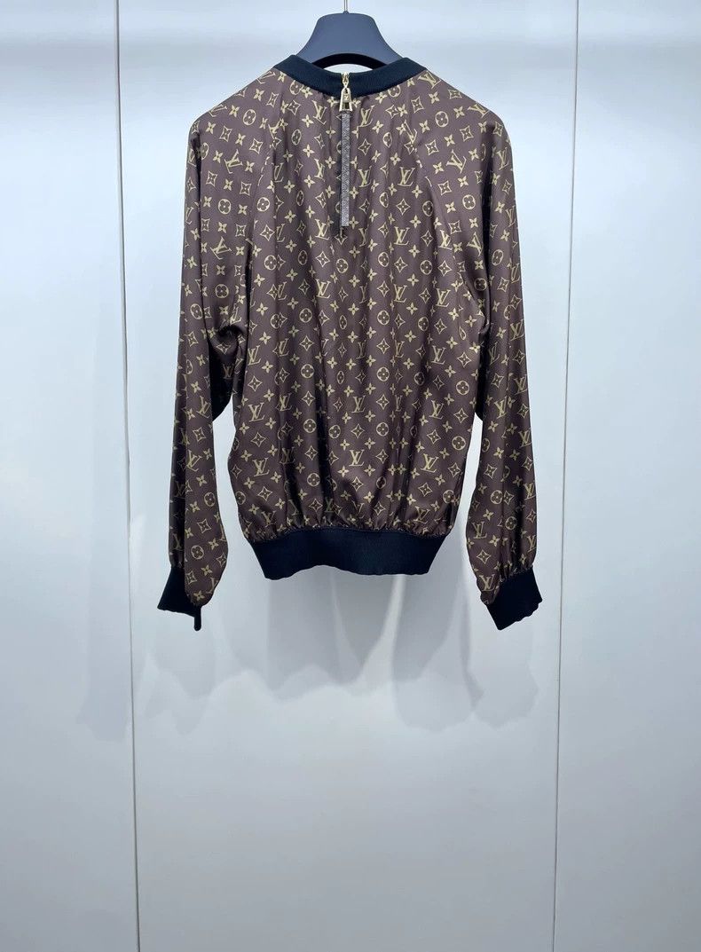 Louis Vuitton Louis Vuitton Old flower full printed logo long sleeves 250 Size US XS / EU 42 / 0 - 2 Thumbnail