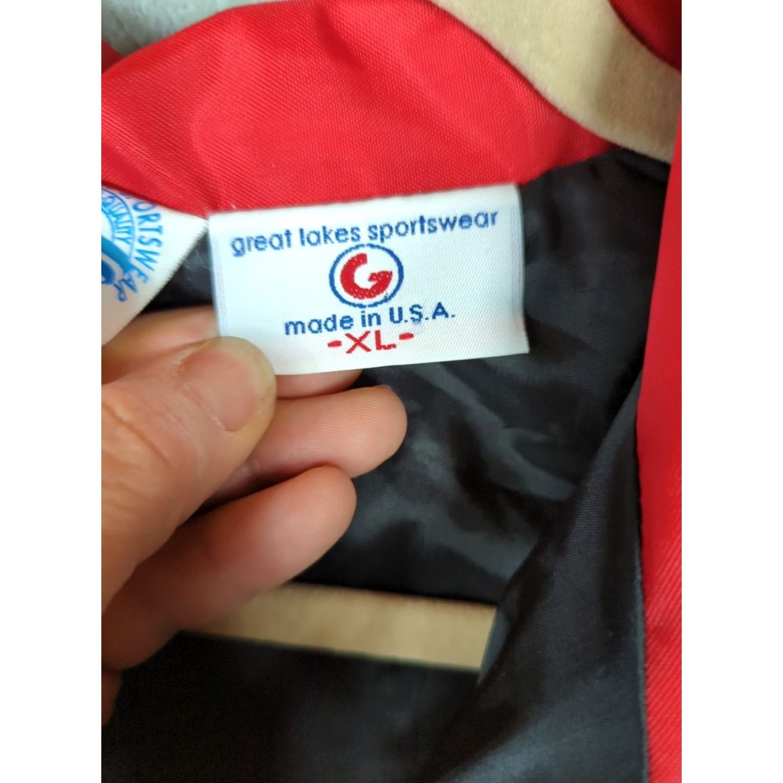 Vintage VINTAGE Great Lakes Sportswear UAW GM Team Motorsports Pocono 500 Jacket XL Black Windbreaker Nylon Embroidered USA Logo Regular Mens 90s/90s? Size US XL / EU 56 / 4 - 6 Thumbnail