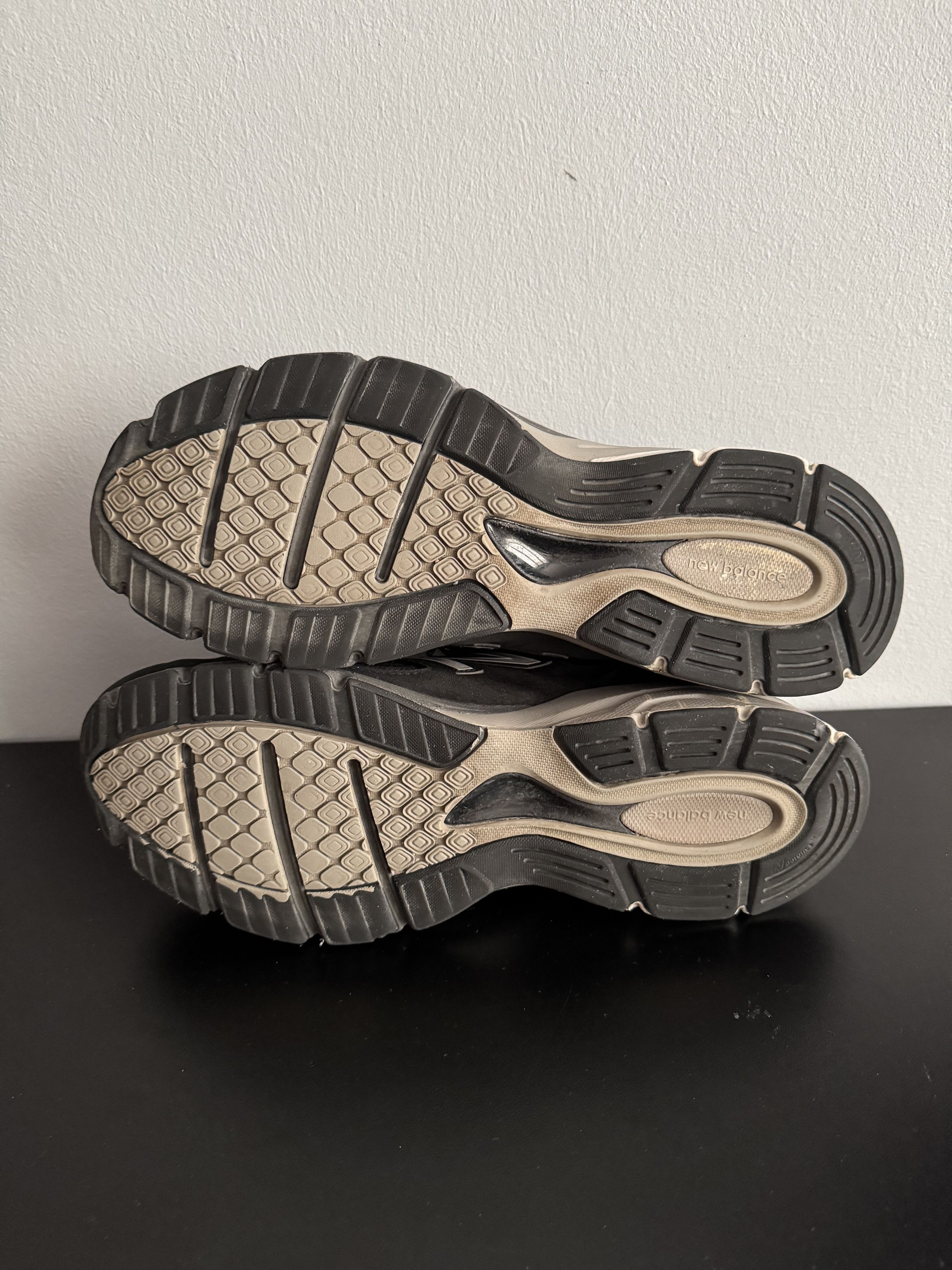 New Balance New Balance 990v4 Made in USA 2023 Black Silver 990 993 Size US 11.5 / EU 44-45 - 6 Thumbnail