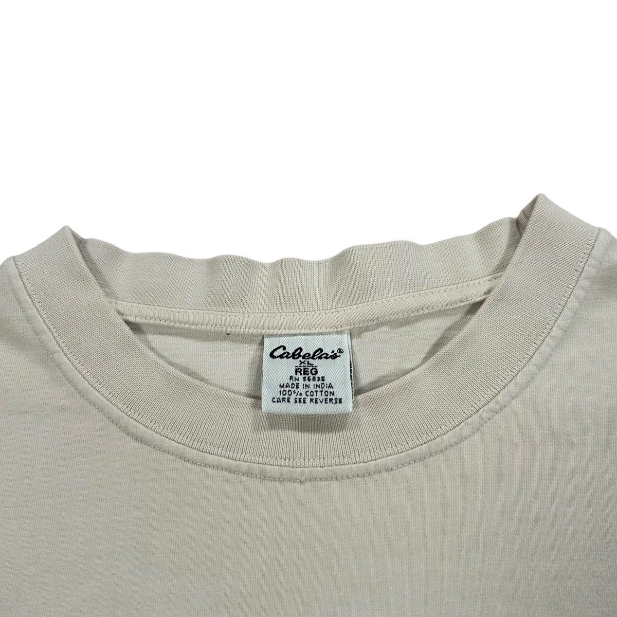 Cabelas Vintage Cabela's Men's Beige Short Sleeve Pocket T Shirt Size US XL / EU 56 / 4 - 8 Thumbnail